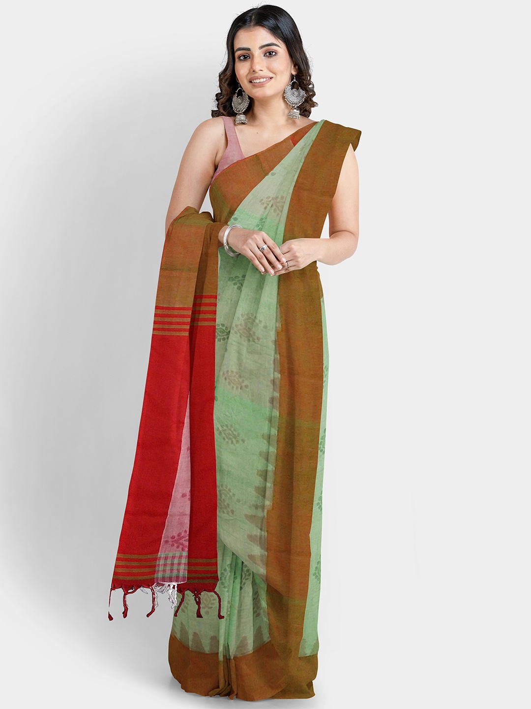 

WoodenTant Ethnic Motifs Printed Pure Cotton Saree, Green