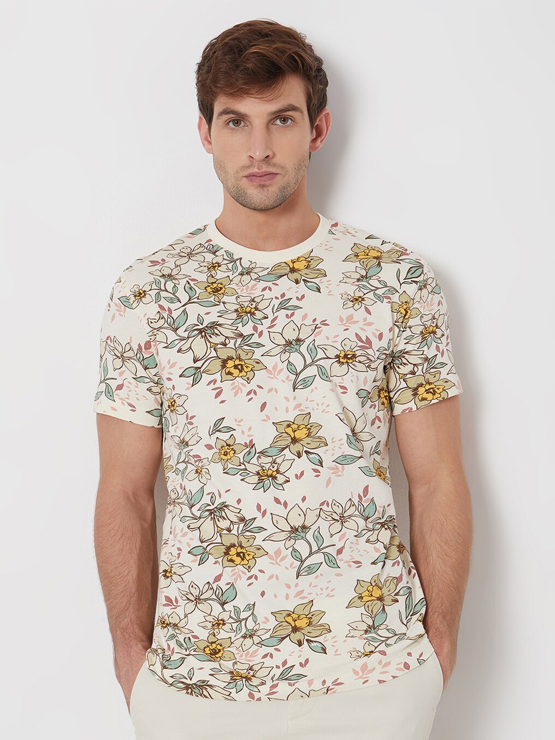 

Mufti Floral Printed Slim Fit Cotton T-shirt, Beige