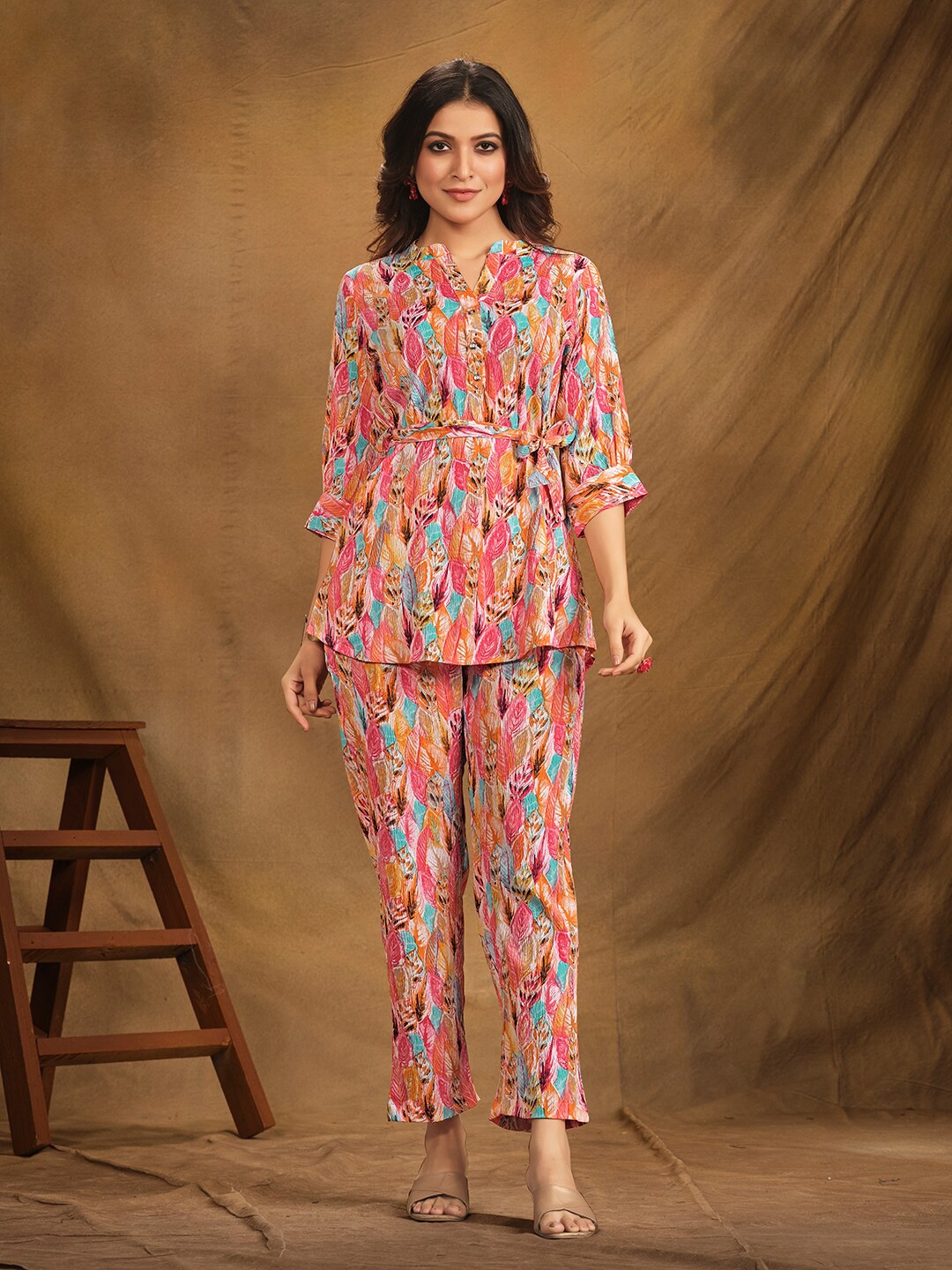 

NAINVISH Abstract Printed Top With Trousers, Pink