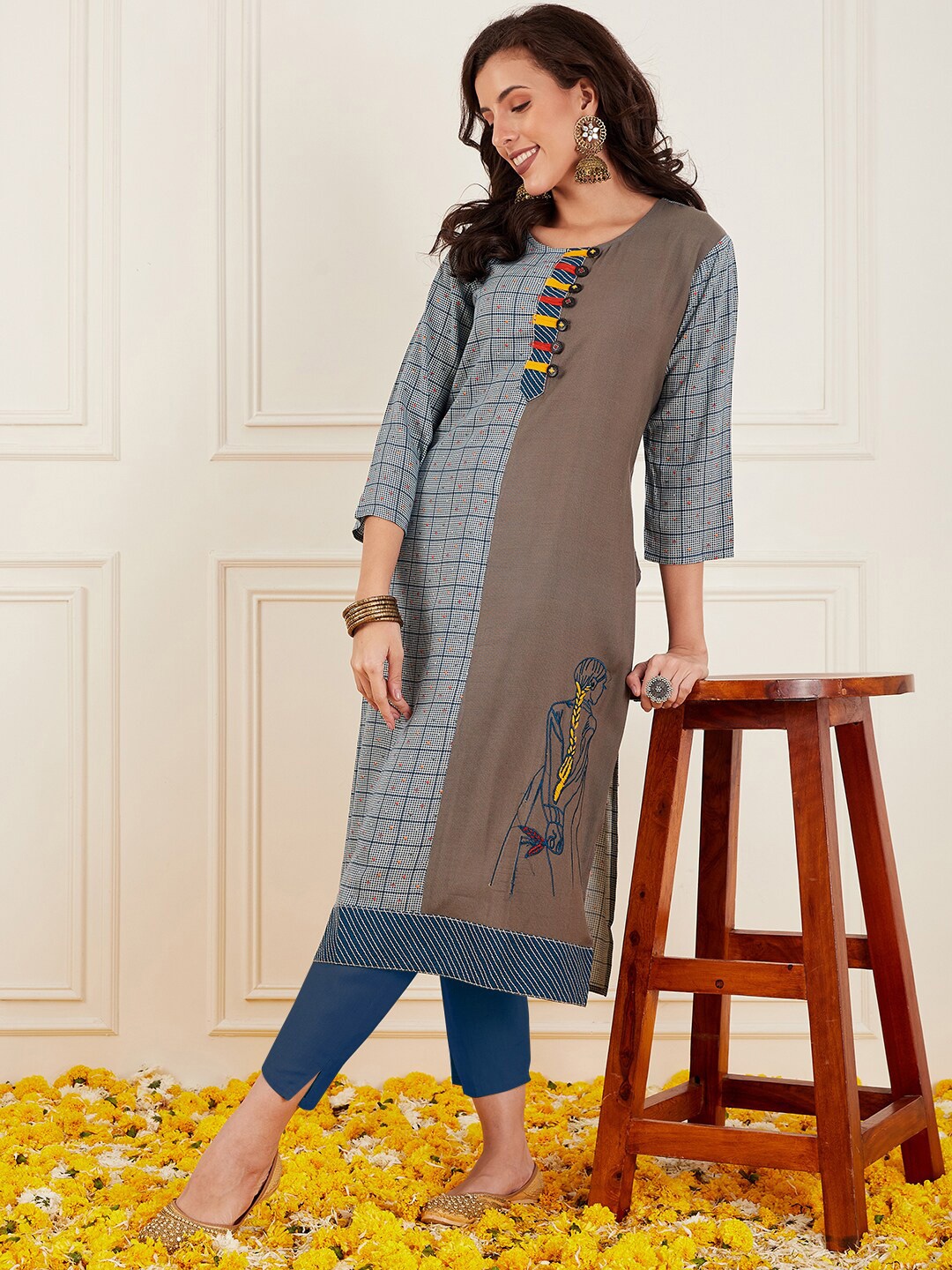 

Anouk Grey Geometric Printed Straight Kurta