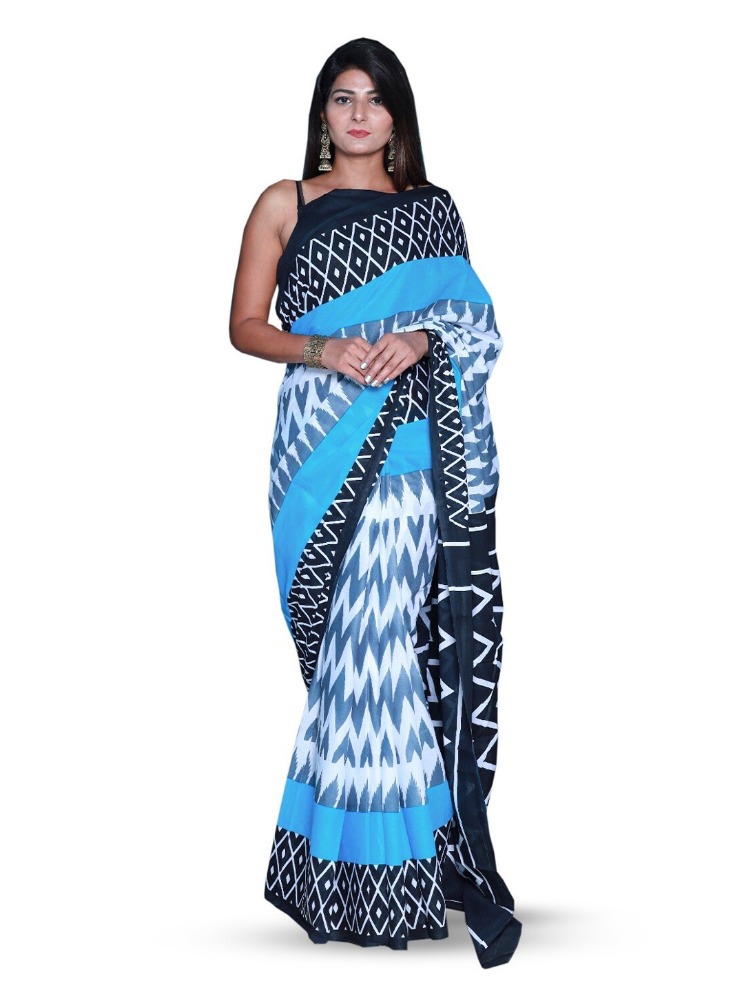 

TROPWEAR Ikat Printed Pure Cotton Block Print Saree, Blue