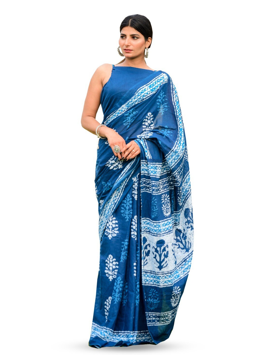 

TROPWEAR Floral Printed Pure Cotton Block Print Saree, Blue