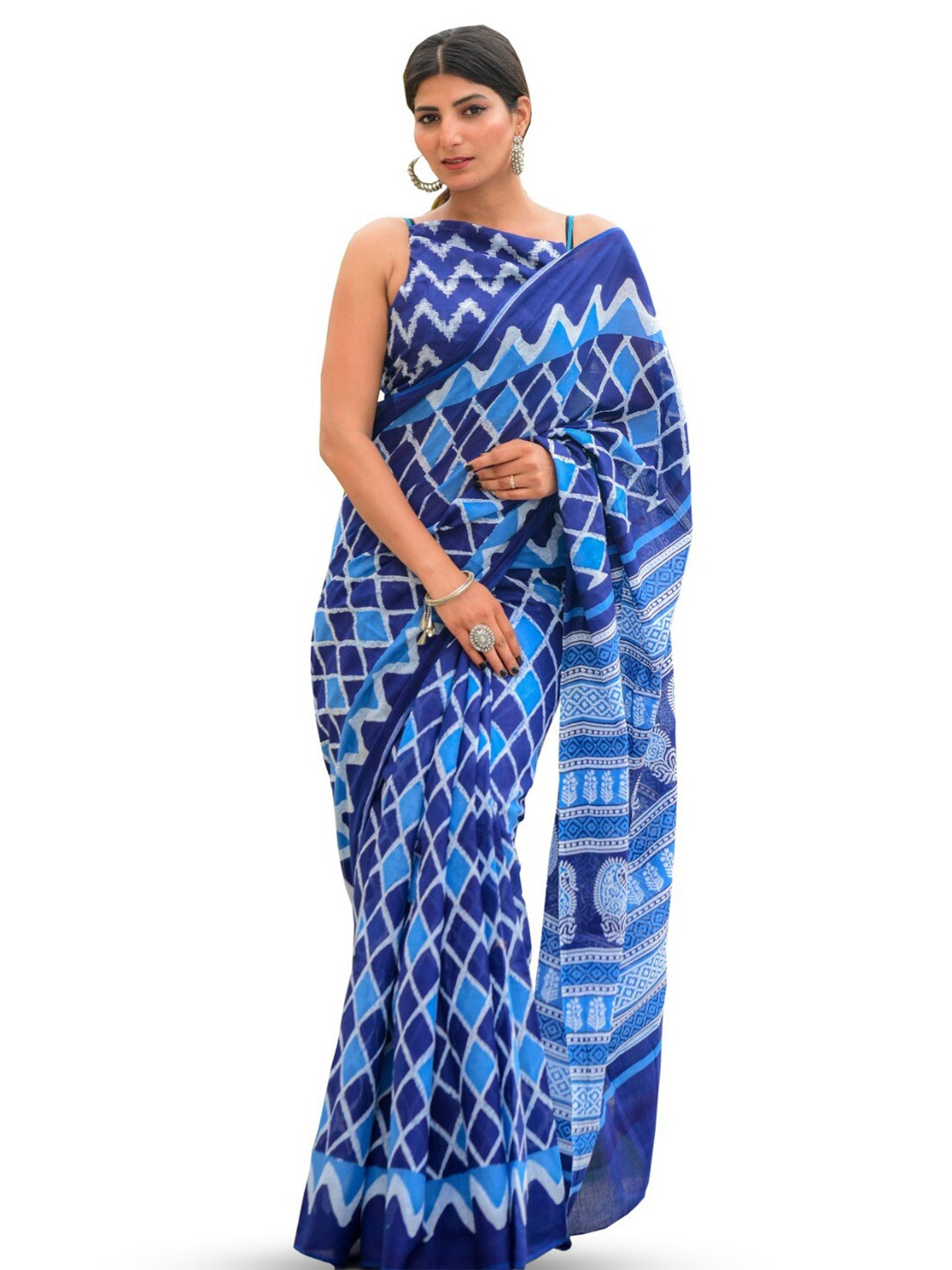 

TROPWEAR Geometric Printed Pure Cotton Block Print Saree, Blue