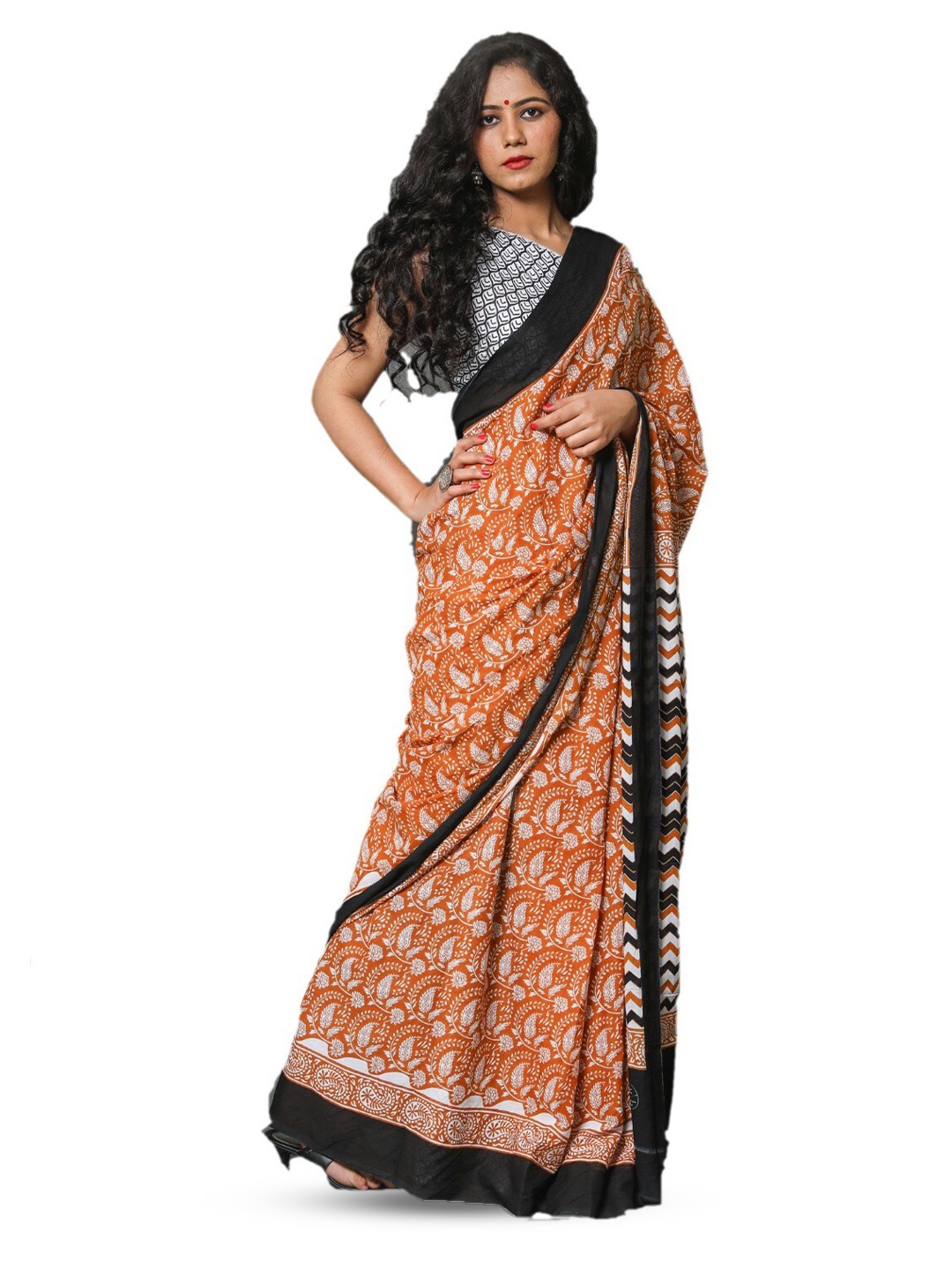 

TROPWEAR Ethnic Motifs Printed Jaipuri Pure Cotton Block Print Saree, Mustard