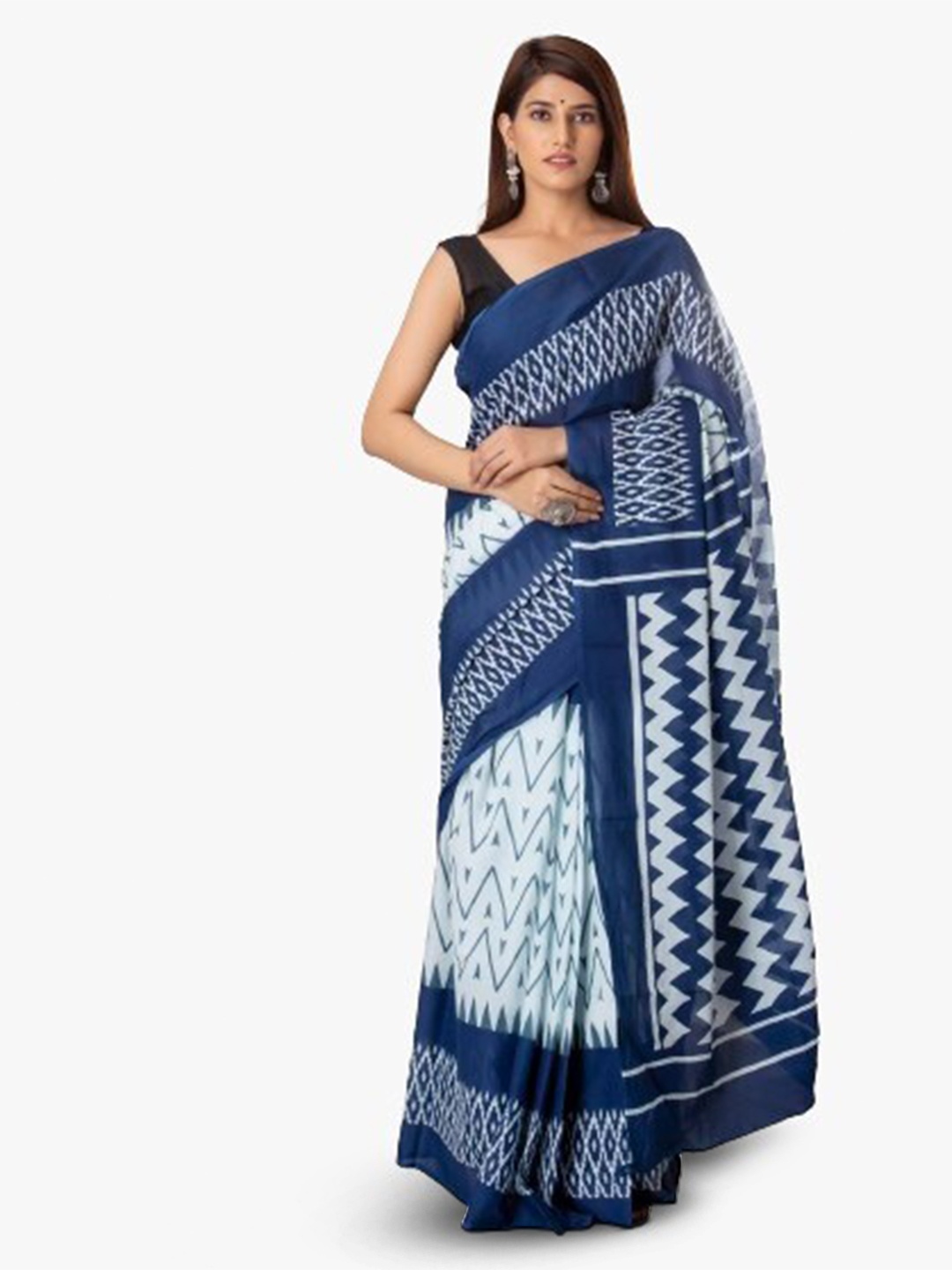 

KIAARON Geometric Pure Cotton Block Print Saree, Blue