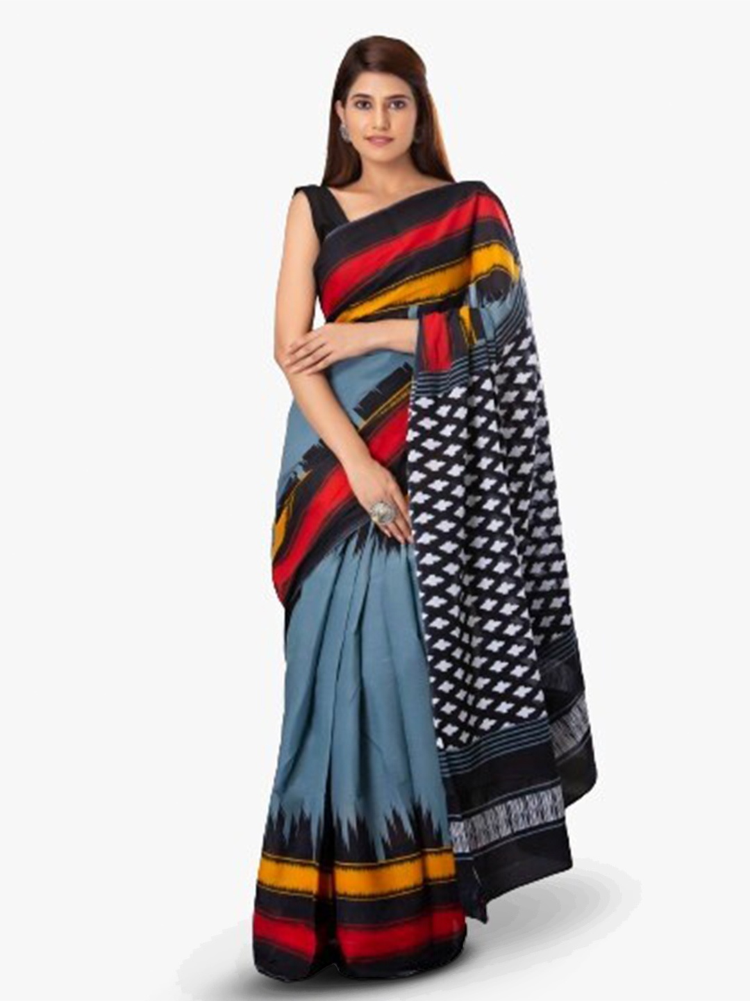 

KIAARON Ikat Hand Block Printed Pure Cotton Saree, Grey