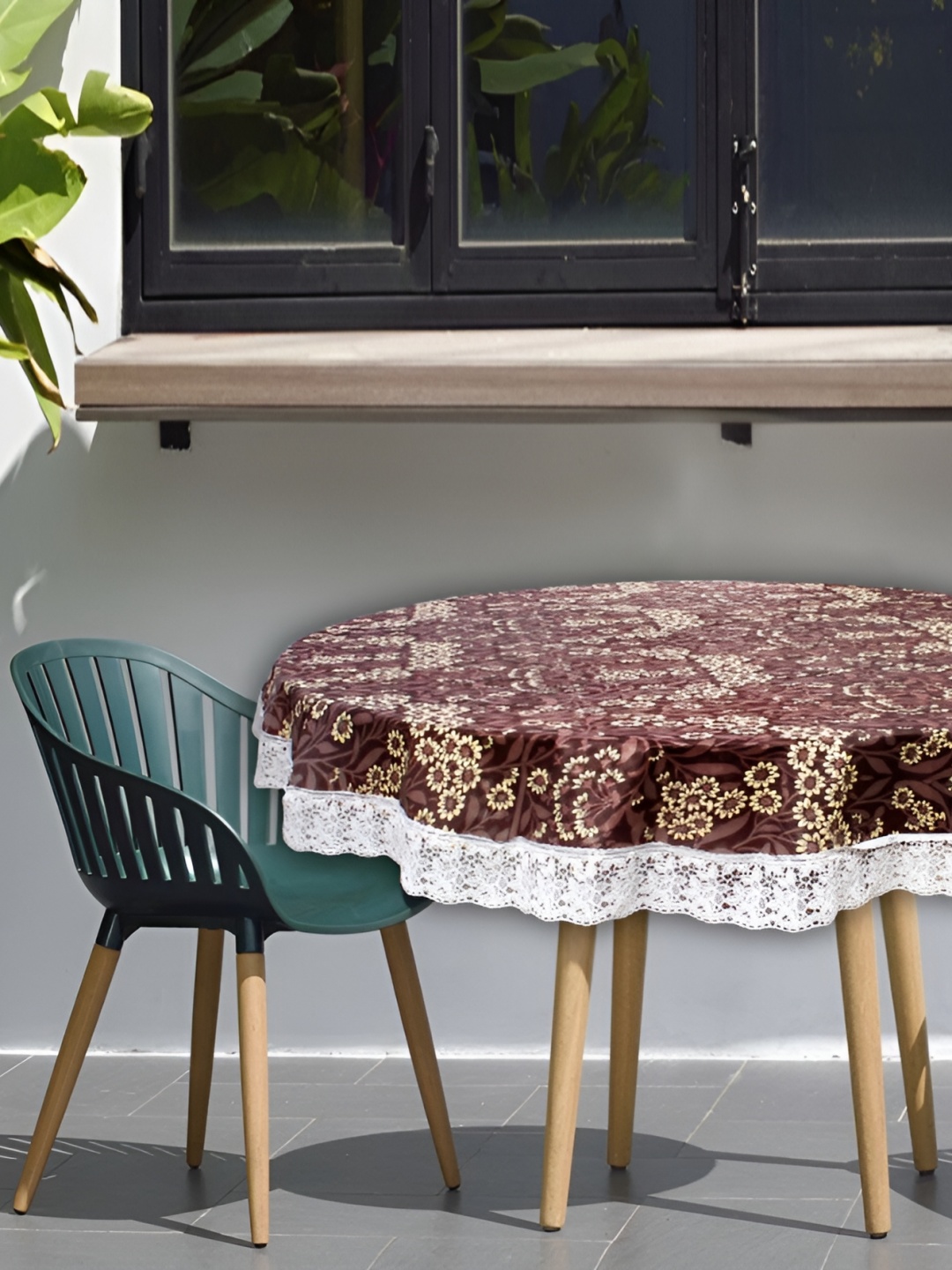 

Stylista Brown & Beige Floral Printed Waterproof Round 2-Seater Table Cover