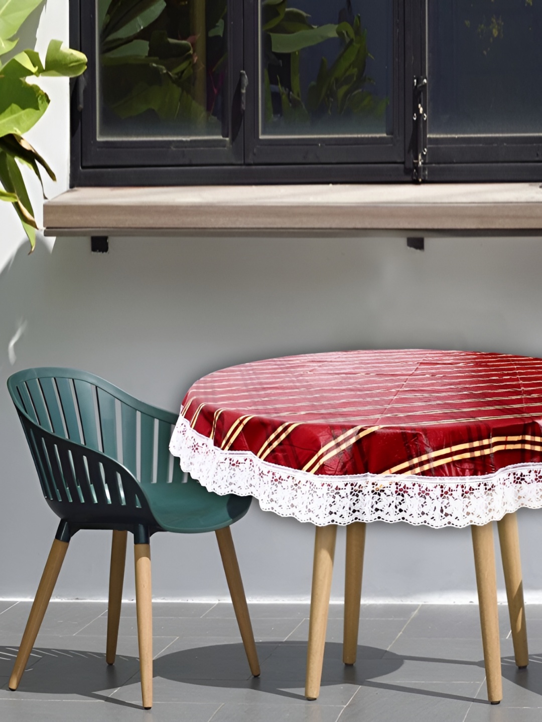 

Stylista Red & Yellow Checked Waterproof Round 2-Seater Table Cover