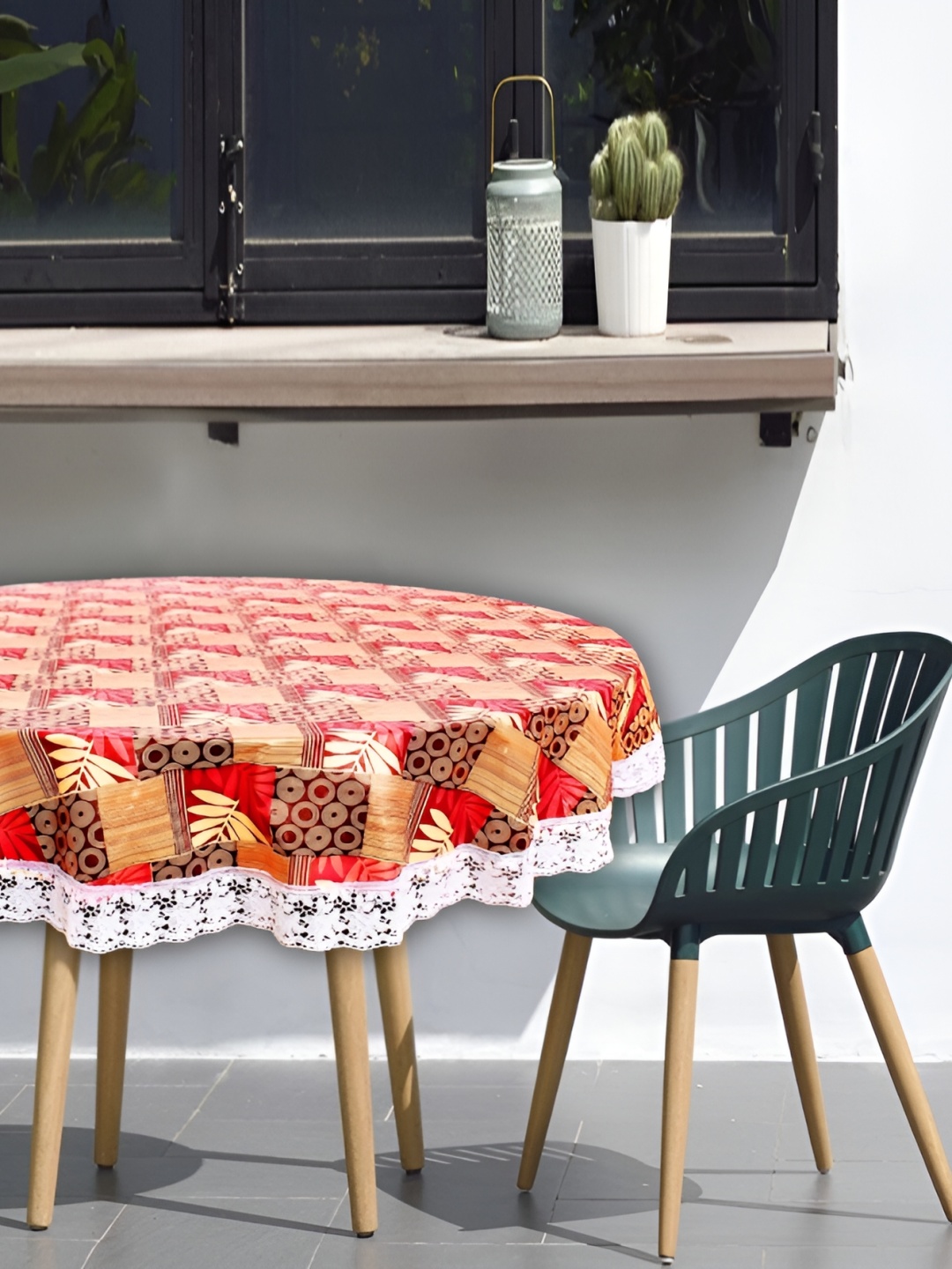 

Stylista Peach-Coloured Waterproof Round 2-Seater Table Cover