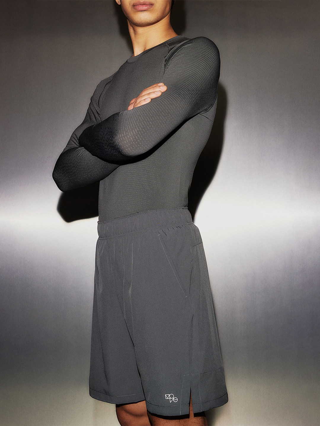 

H&M DryMove Seamless Long-Sleeved Sports Top, Black
