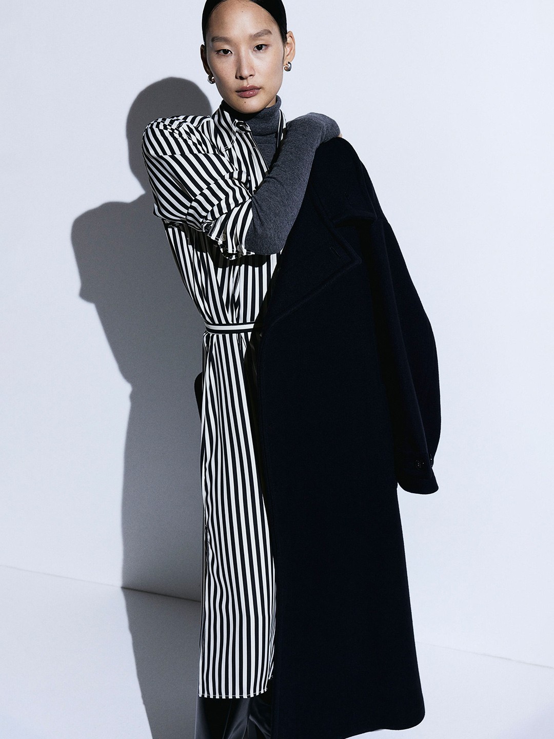 

H&M Tie-Belt Shirt Dress, Black