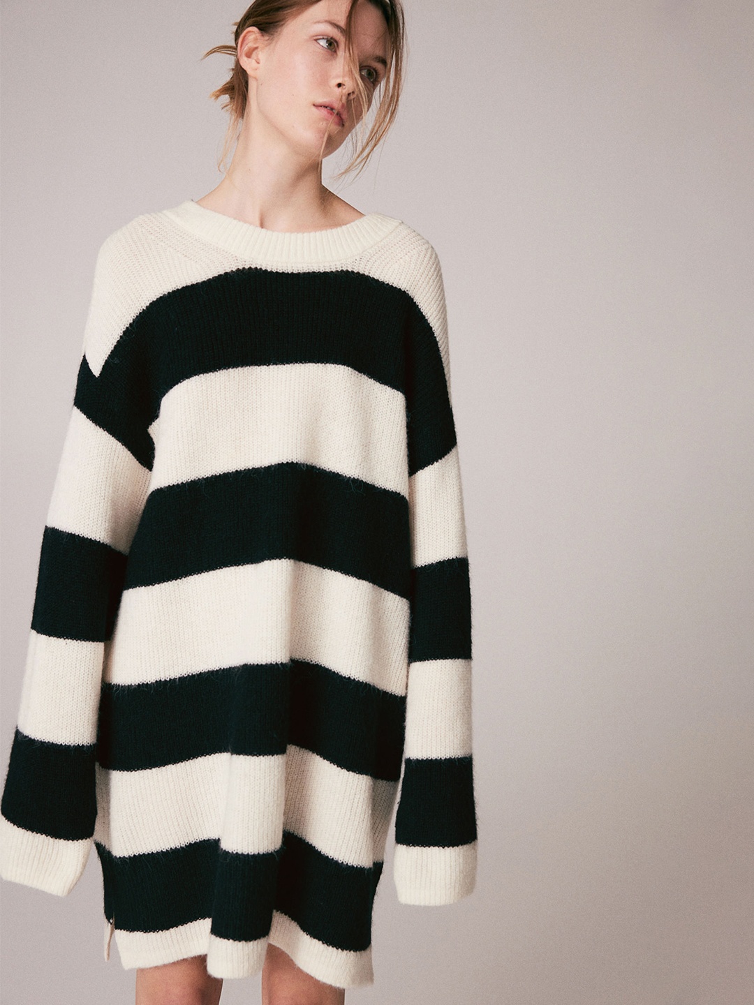 

H&M Oversized Knitted Dress, White