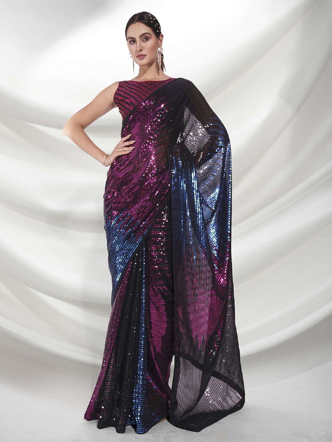 

Angroop Embellished Sequinned Pure Georgette Saree, Black