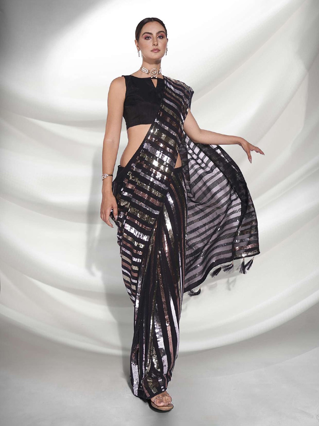 

Angroop Woven Design Embellished Sequinned Pure Georgette Saree, Black