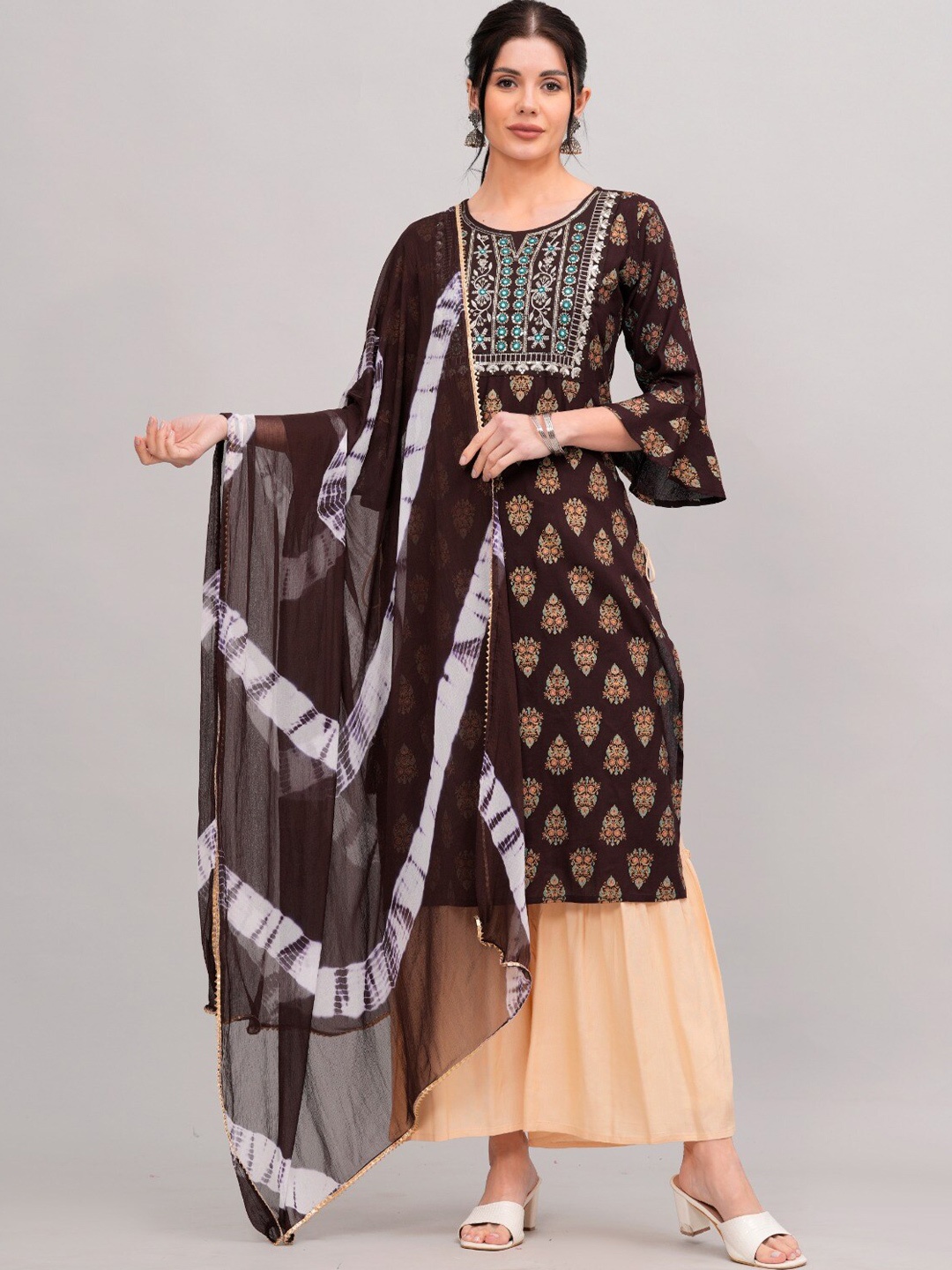 

MAUKA Floral Printed Thread Work Regular Kurta With Sharara & Dupatta, Brown