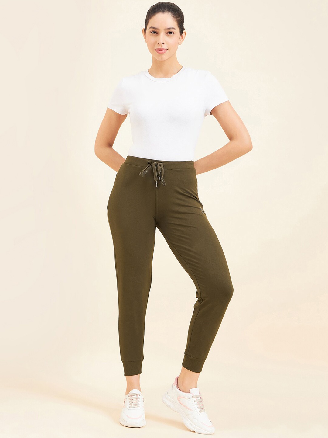 

Sweet Dreams Women Mid-Rise Joggers, Olive