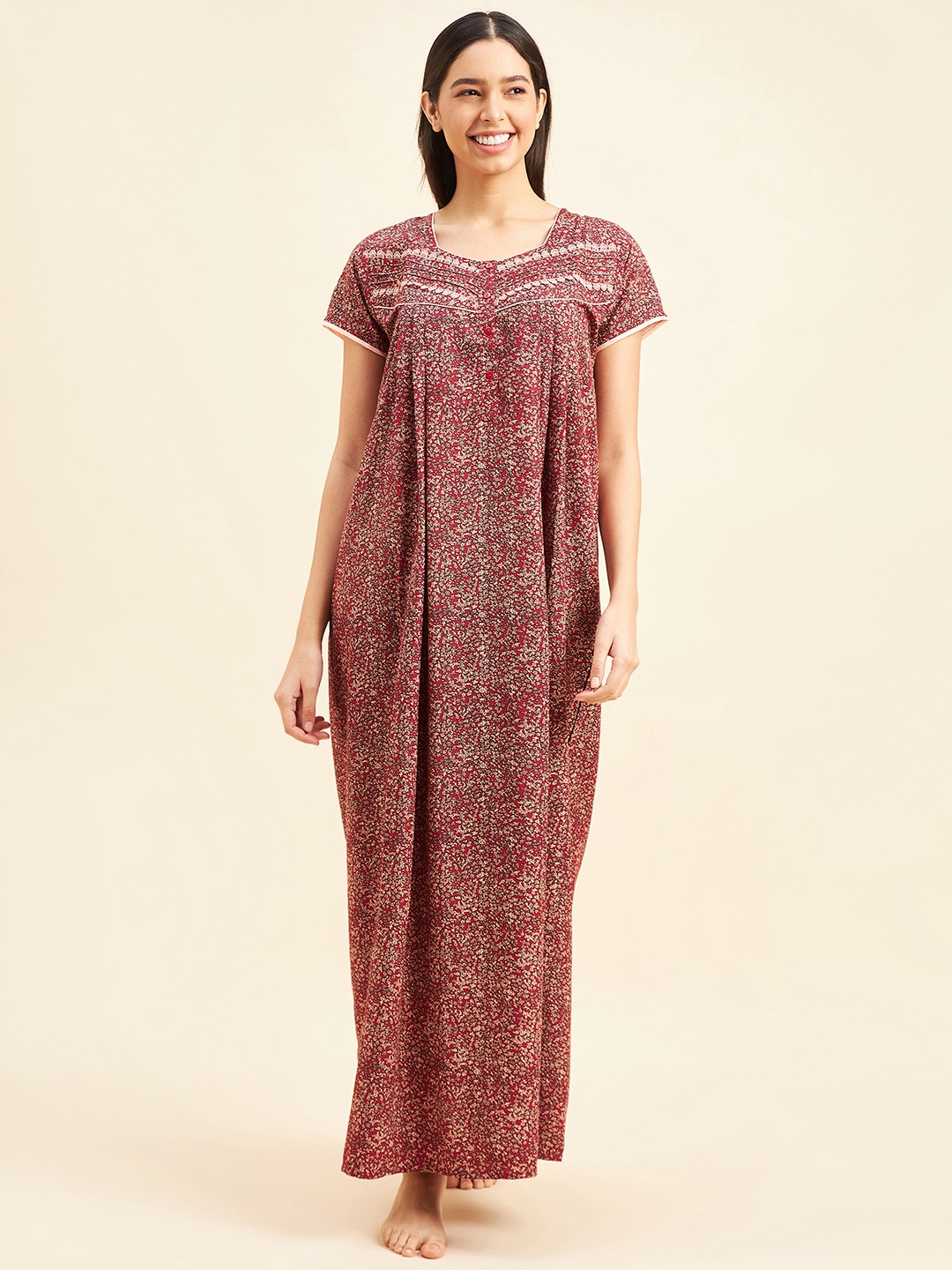 

Sweet Dreams Floral Printed Square Neck Pure Cotton Nightdress, Red