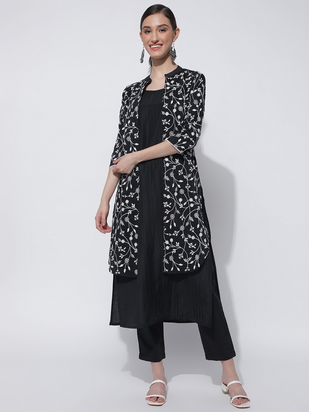 

KALINI Floral Embroidered Thread Work Kurta With Trousers, Black