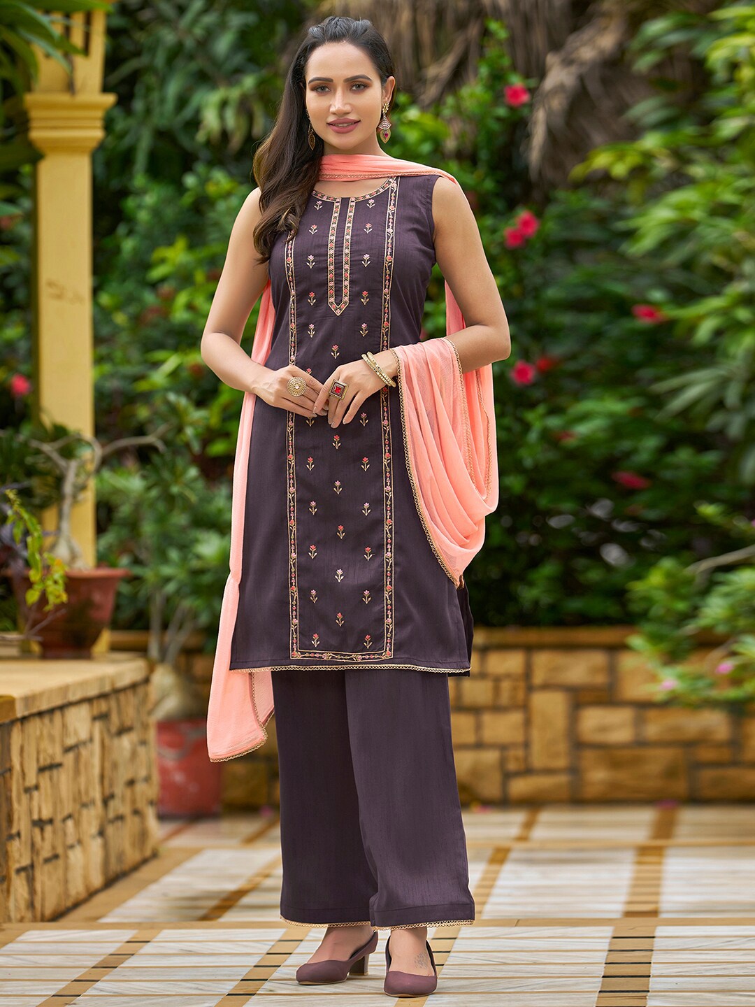

KALINI Floral Embroidered Round Neck Sleeveless Thread Work Kurta Set, Purple