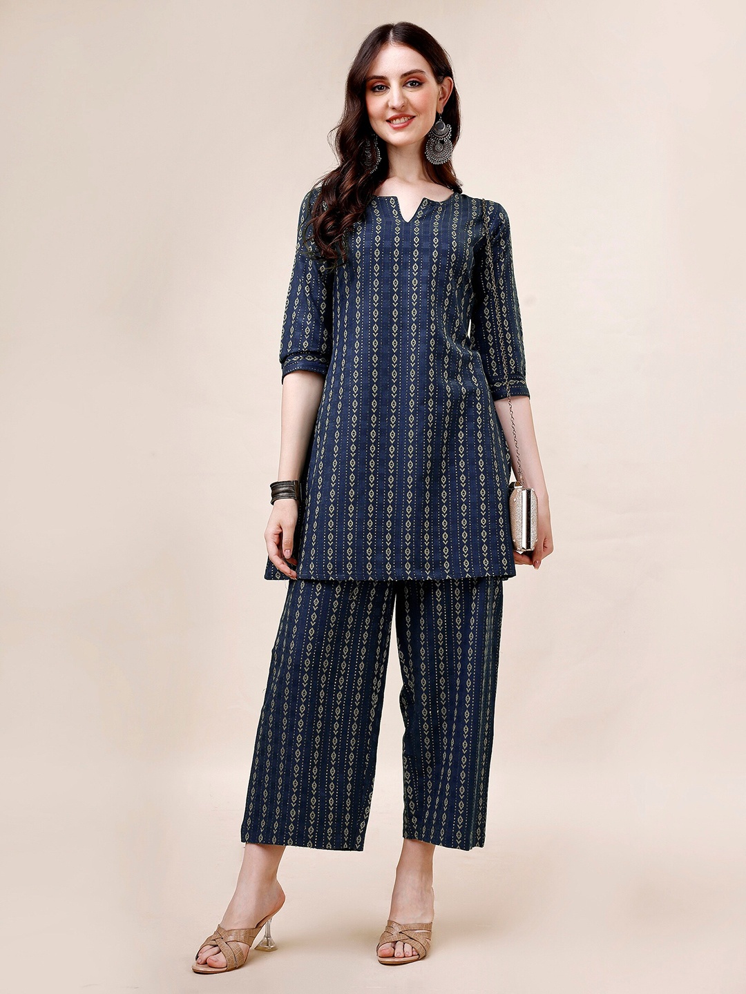 

HERE&NOW Ethnic Motifs Woven Design Regular Tunic With Palazzo, Blue