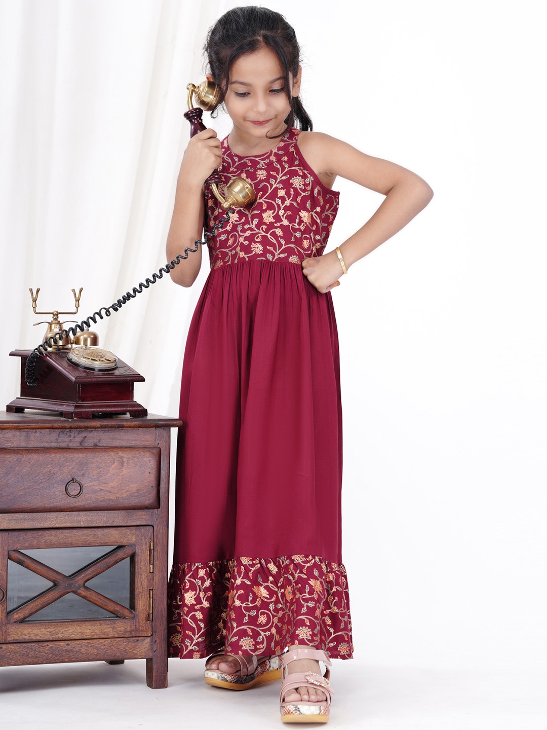 

DRESSAR Girls Floral Printed Round Neck Ethinc Maxi Dress, Maroon