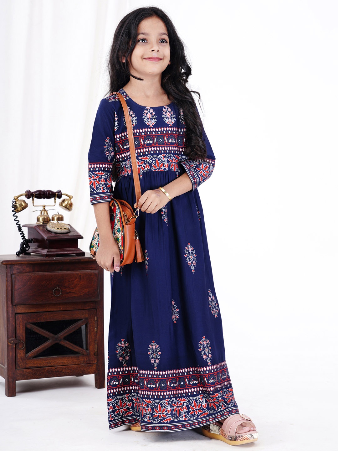 

DRESSAR Girls Ethnic Motifs Printed Round Neck Maxi Dress, Blue