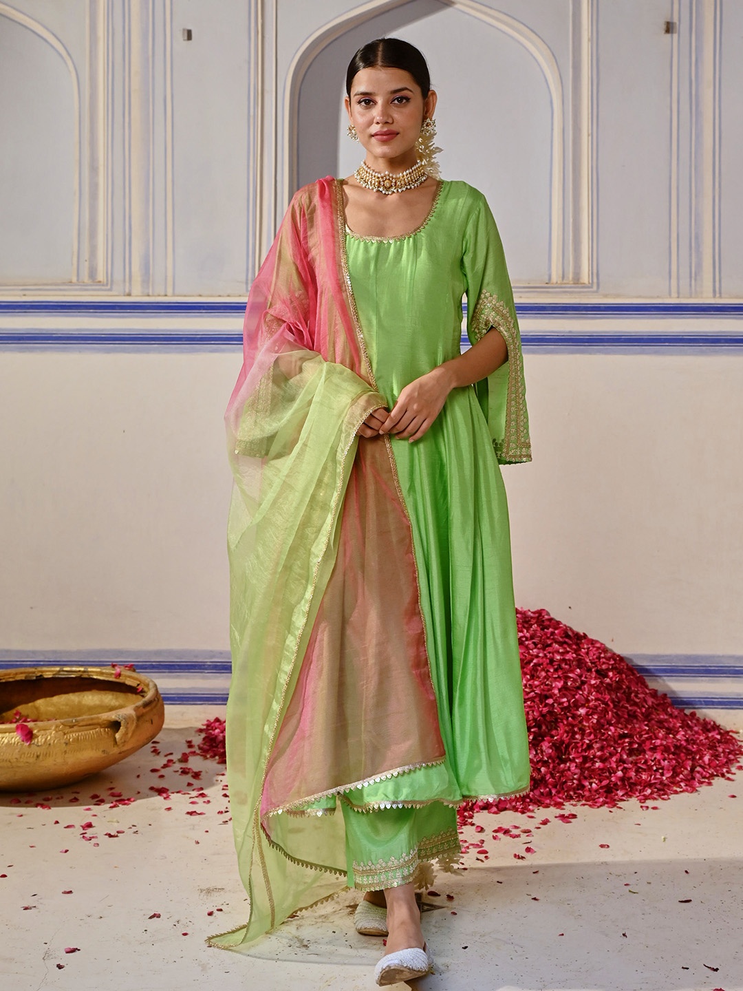 

Envy Me by FASHOR Ethnic Motifs Regular Thread Work Kurta with Palazzos & Dupatta, Lime green