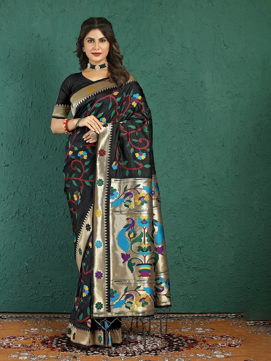 

CaniBani Ethnic Motifs Woven Design Zari Pure Silk Paithani Saree, Black