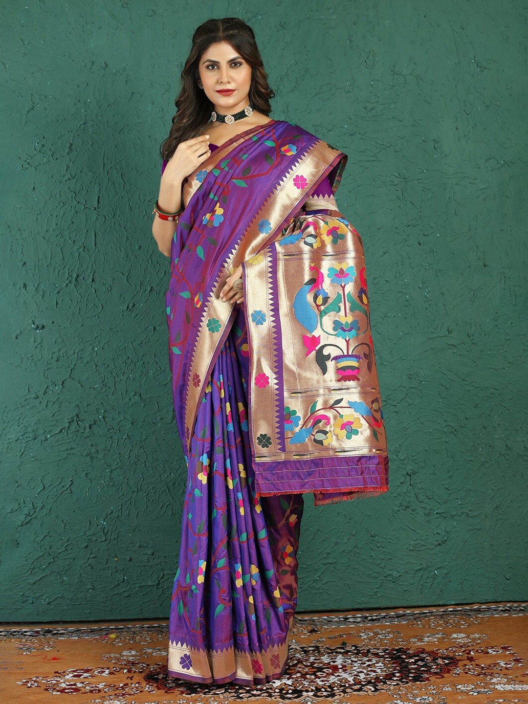 

CaniBani Floral Woven Design Zari Pure Silk Paithani Saree, Purple
