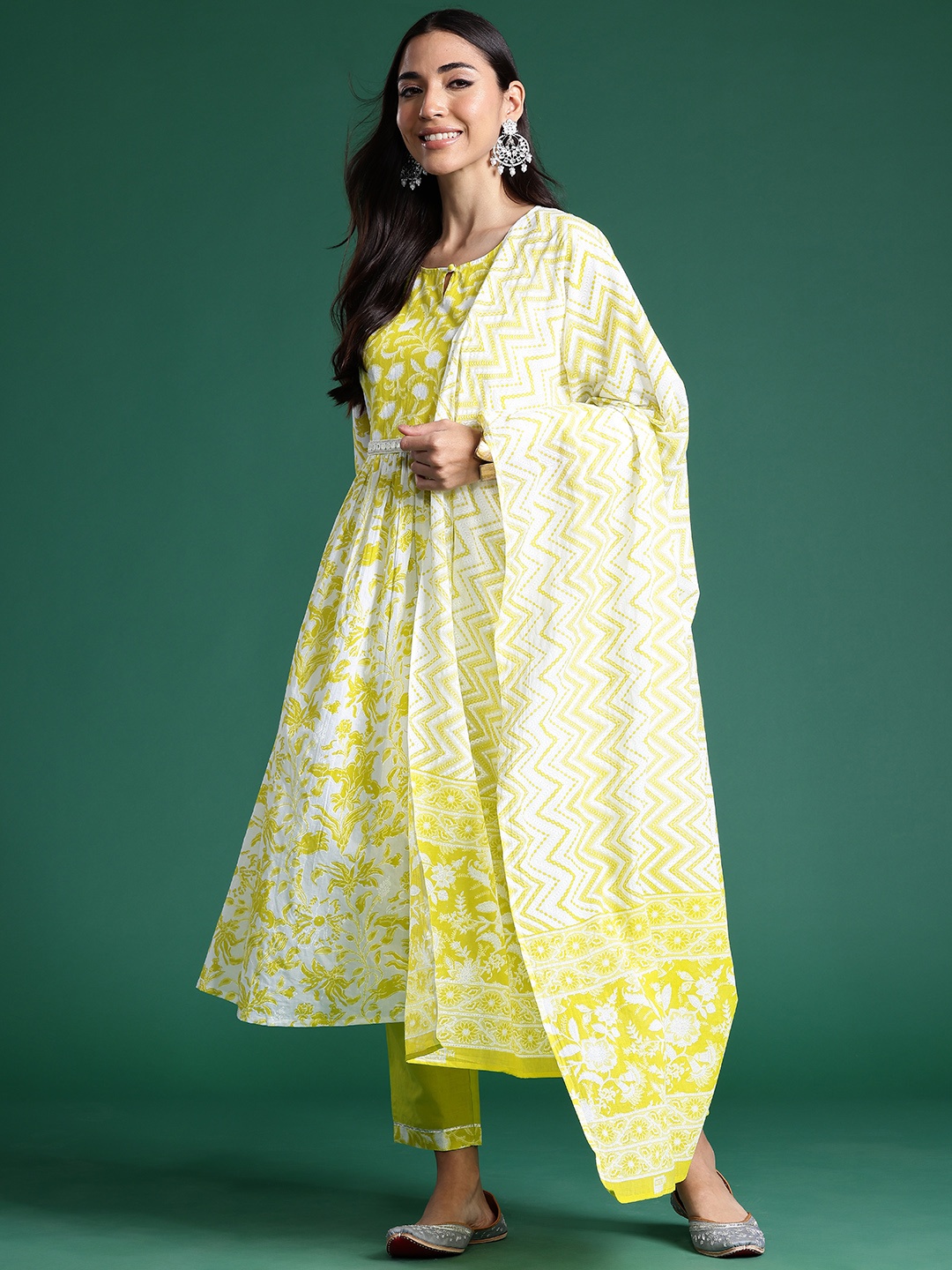 

Indo Era Women Floral Printed Empire Mirror Work Pure Cotton Kurta with Trousers & With Dupatta, Green