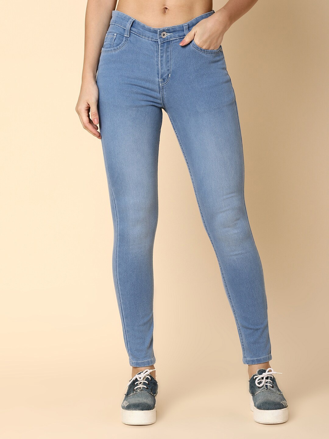 

V-Mart Women Heavy Fade Jeans, Blue