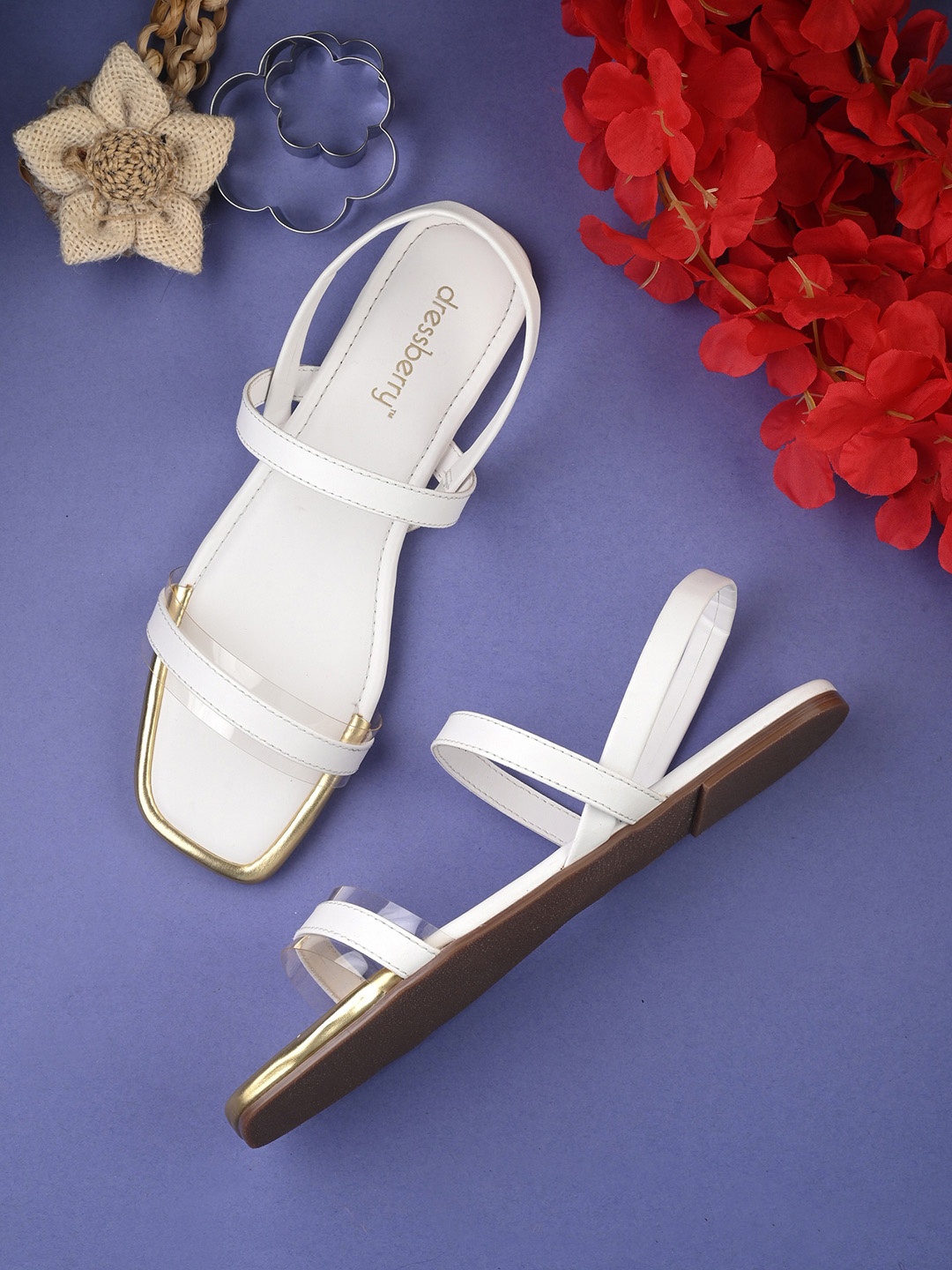 

DressBerry White Open Toe Flats