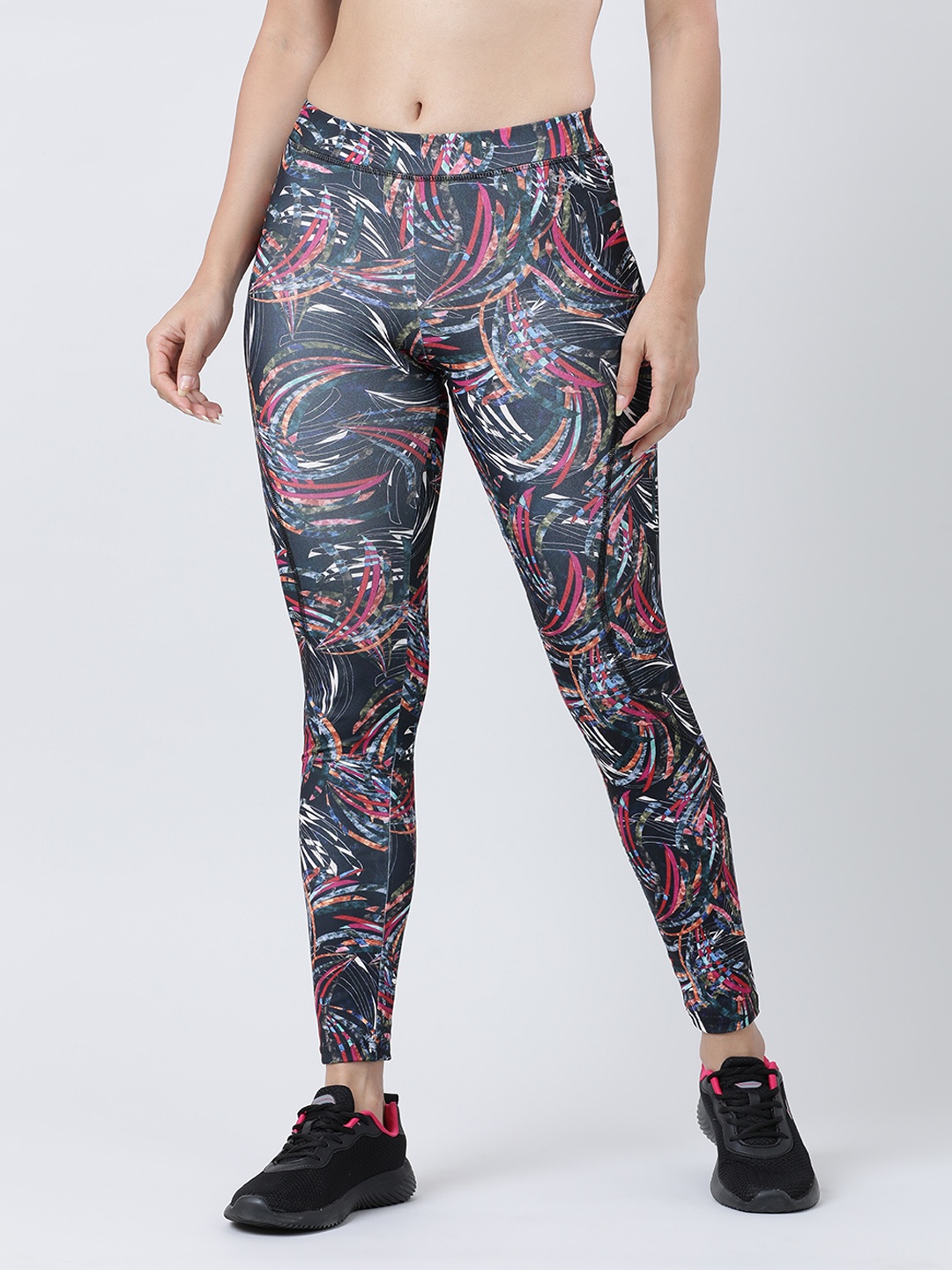 

Lovable Sport Women Slim Fit Abstract Printed Dry Fit Sports Track Pants, Grey