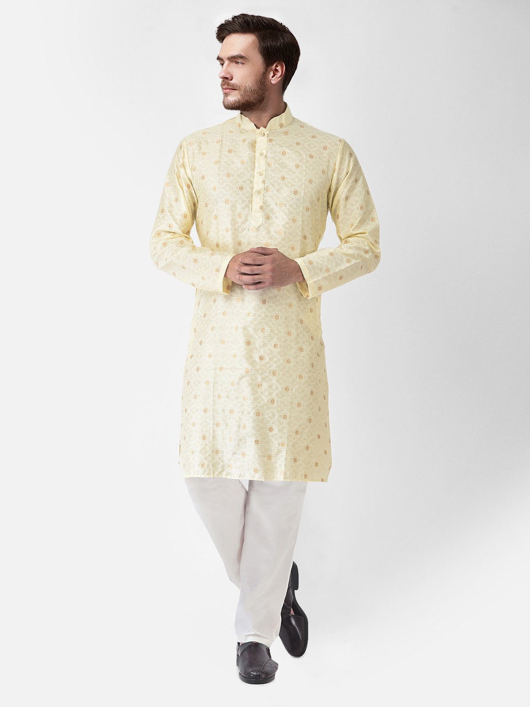 

SG LEMAN Mandarin collar long sleeves Straight Regular Raw Silk Kurta with Pyjamas, Cream