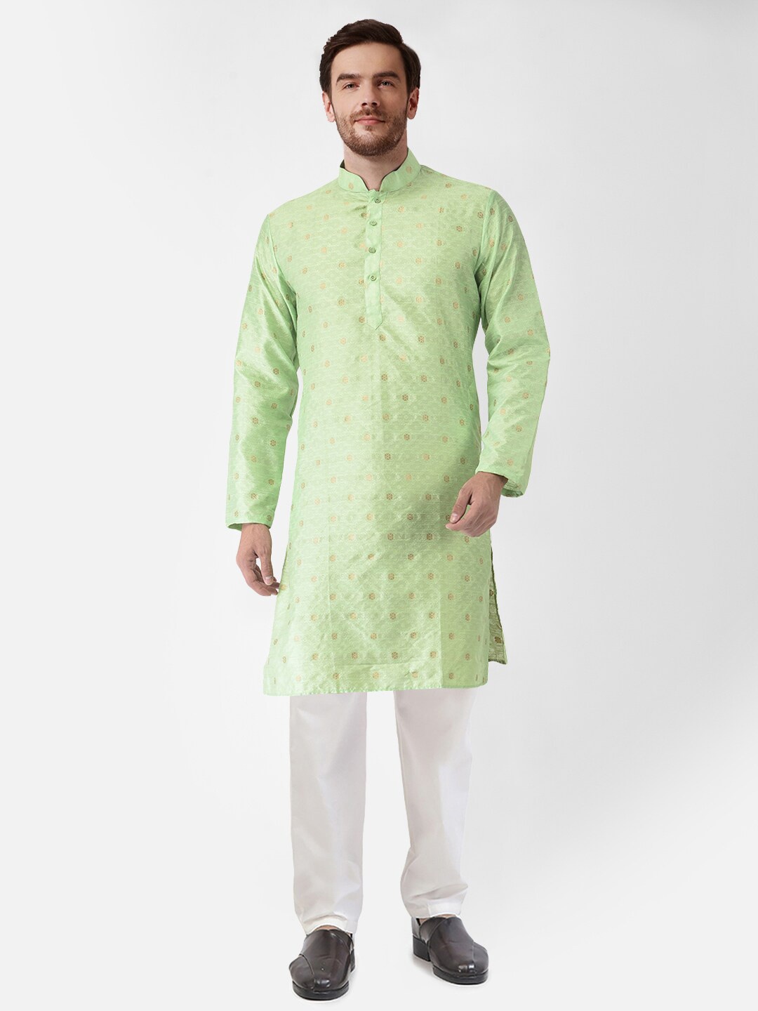 

SG LEMAN Mandarin collar Long Sleeves Floral Printed Regular Raw Silk Kurta with Pyjamas, Sea green