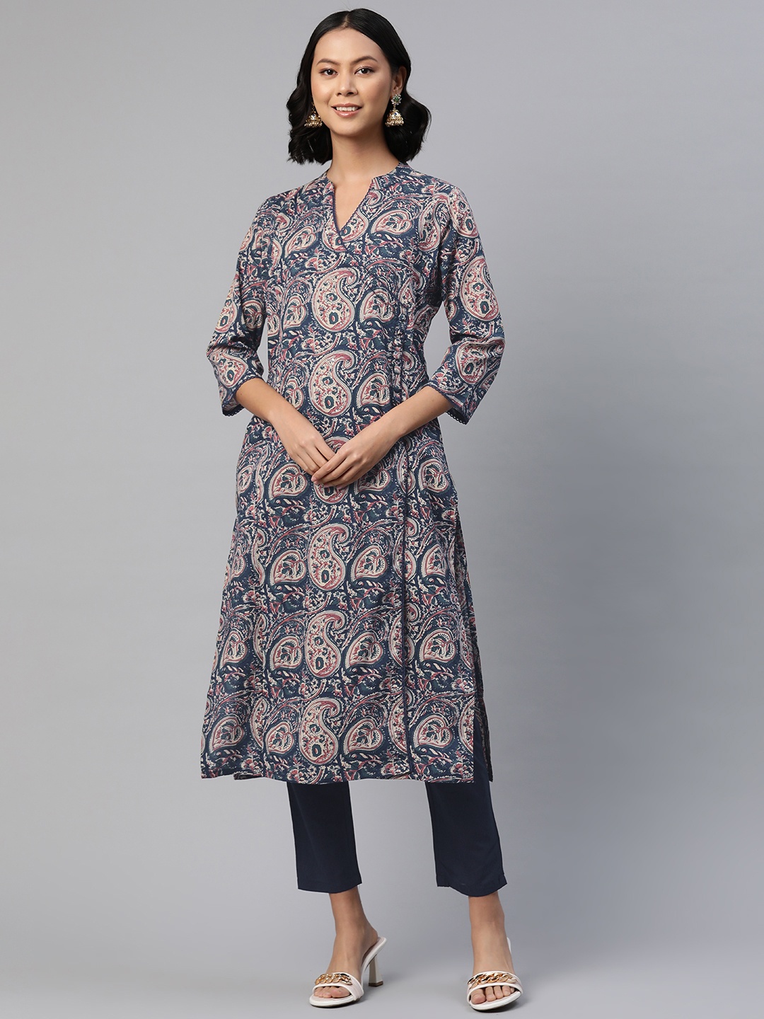 

Readiprint Women Ethnic Motifs Printed Angrakha Thread Work Pure Cotton Kurta Set, Navy blue