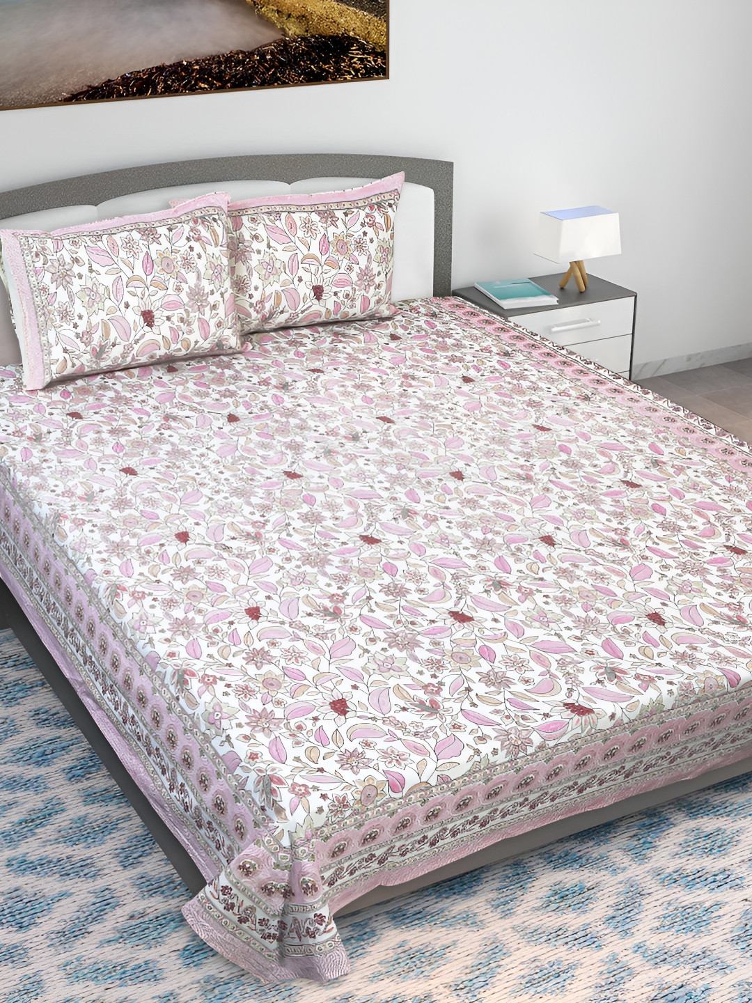

Texstylers Pink & White Floral Printed Cotton 210 TC Queen Bedsheet With 2 Pillow Covers