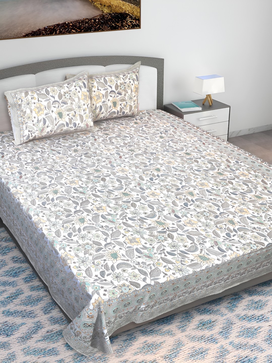 

Texstylers Grey & White Floral Printed Cotton 210 TC Queen Bedsheet With 2 Pillow Covers