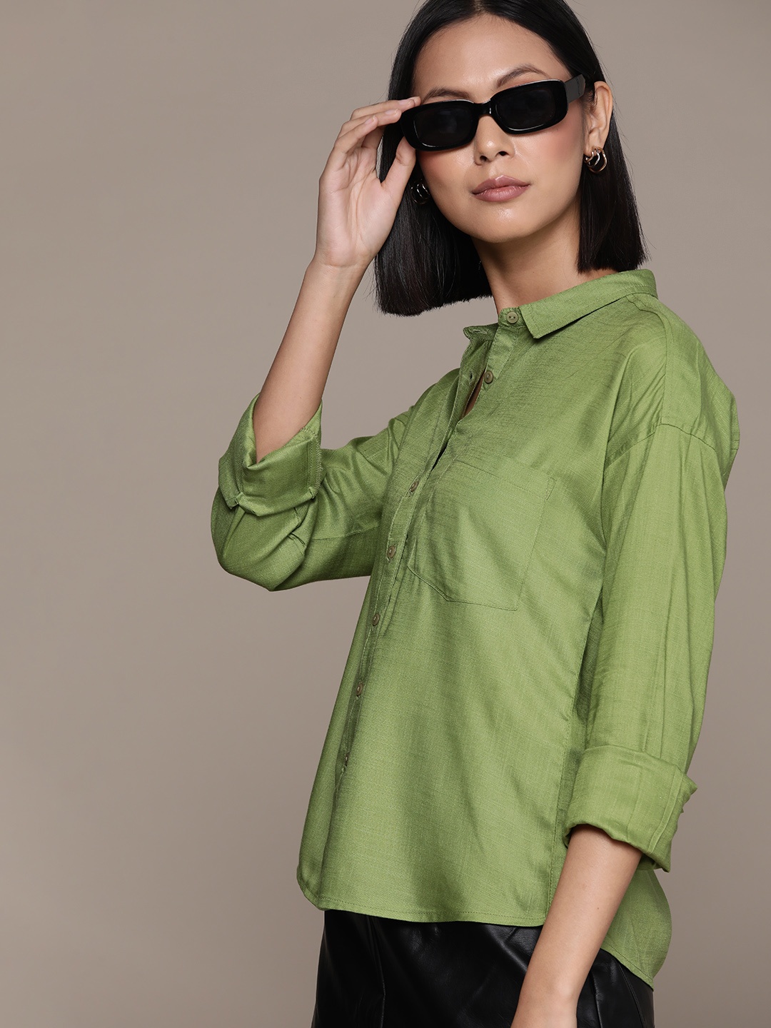 

Roadster Slim Collar Casual Shirt, Olive