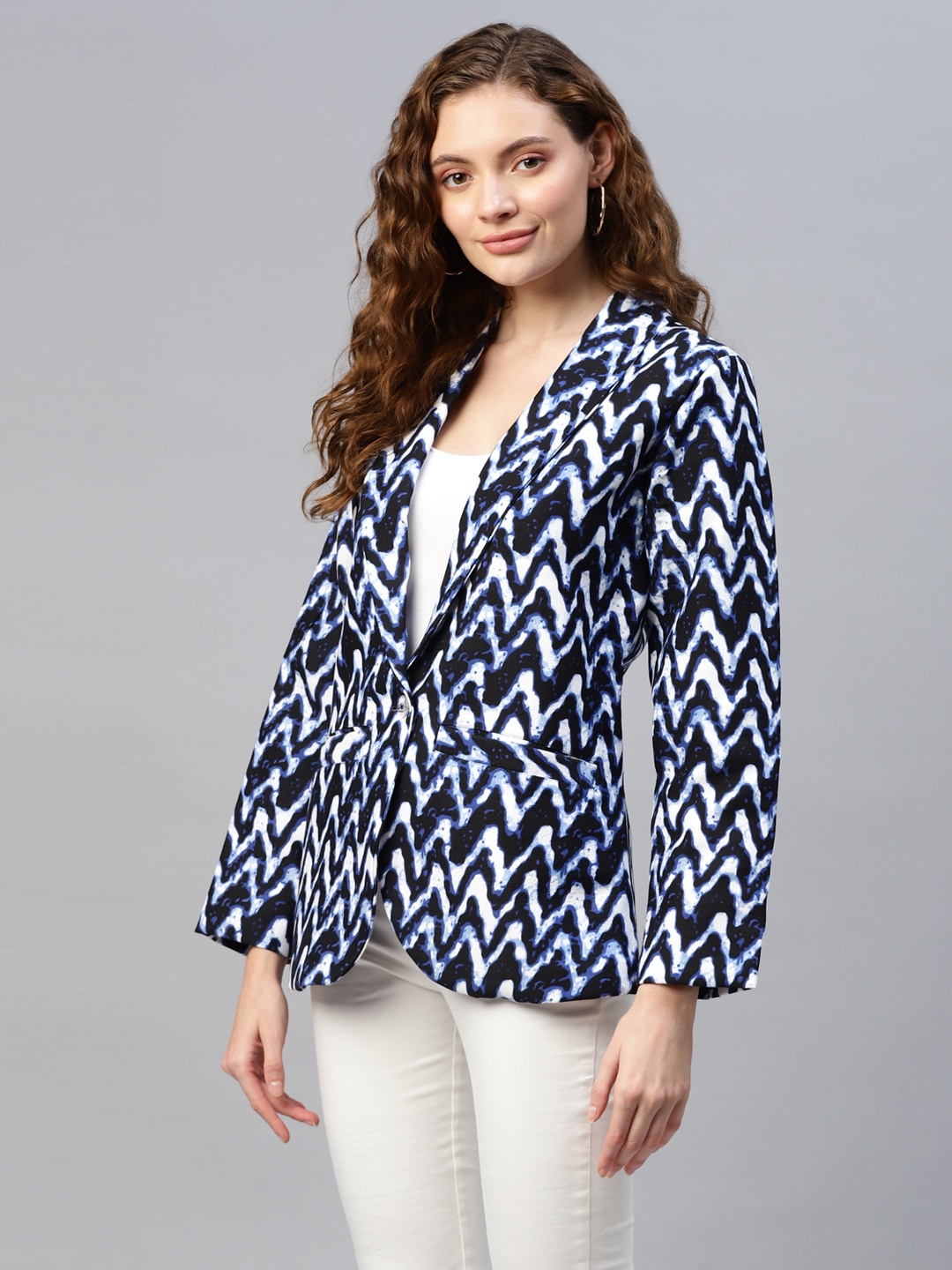 

DEEBACO Zig-Zag Printed Single-Breasted Blazer, Blue