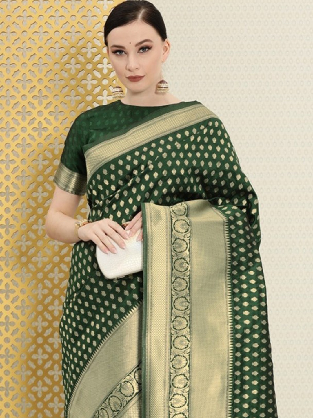 

Mitera Green & Gold Toned Woven Design Zari Art Silk Saree