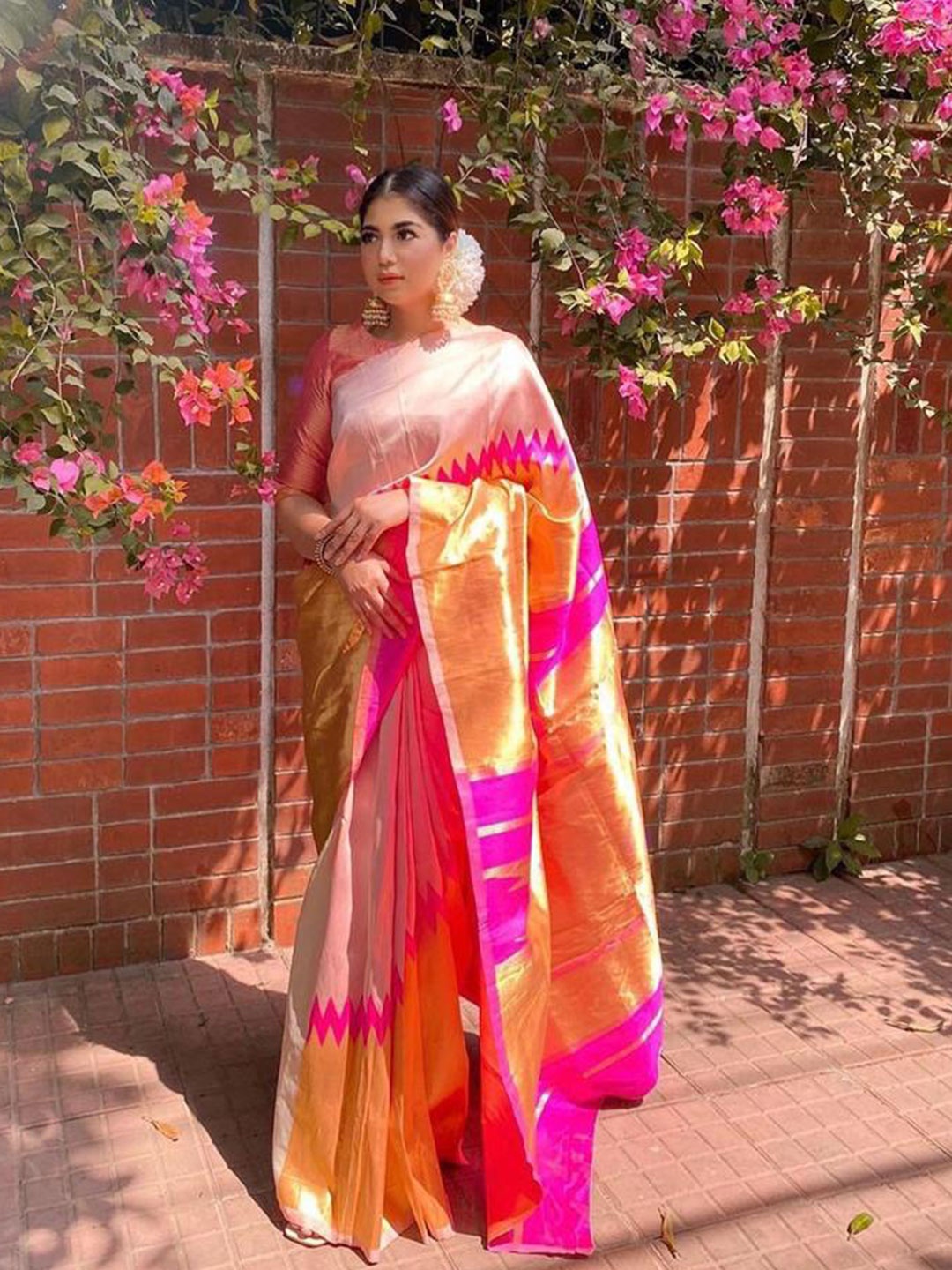 

Mitera Woven Design Zari Art Silk Saree, Cream