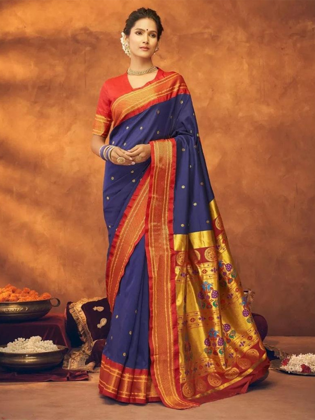 

Mitera Design Zari Art Silk Saree, Purple