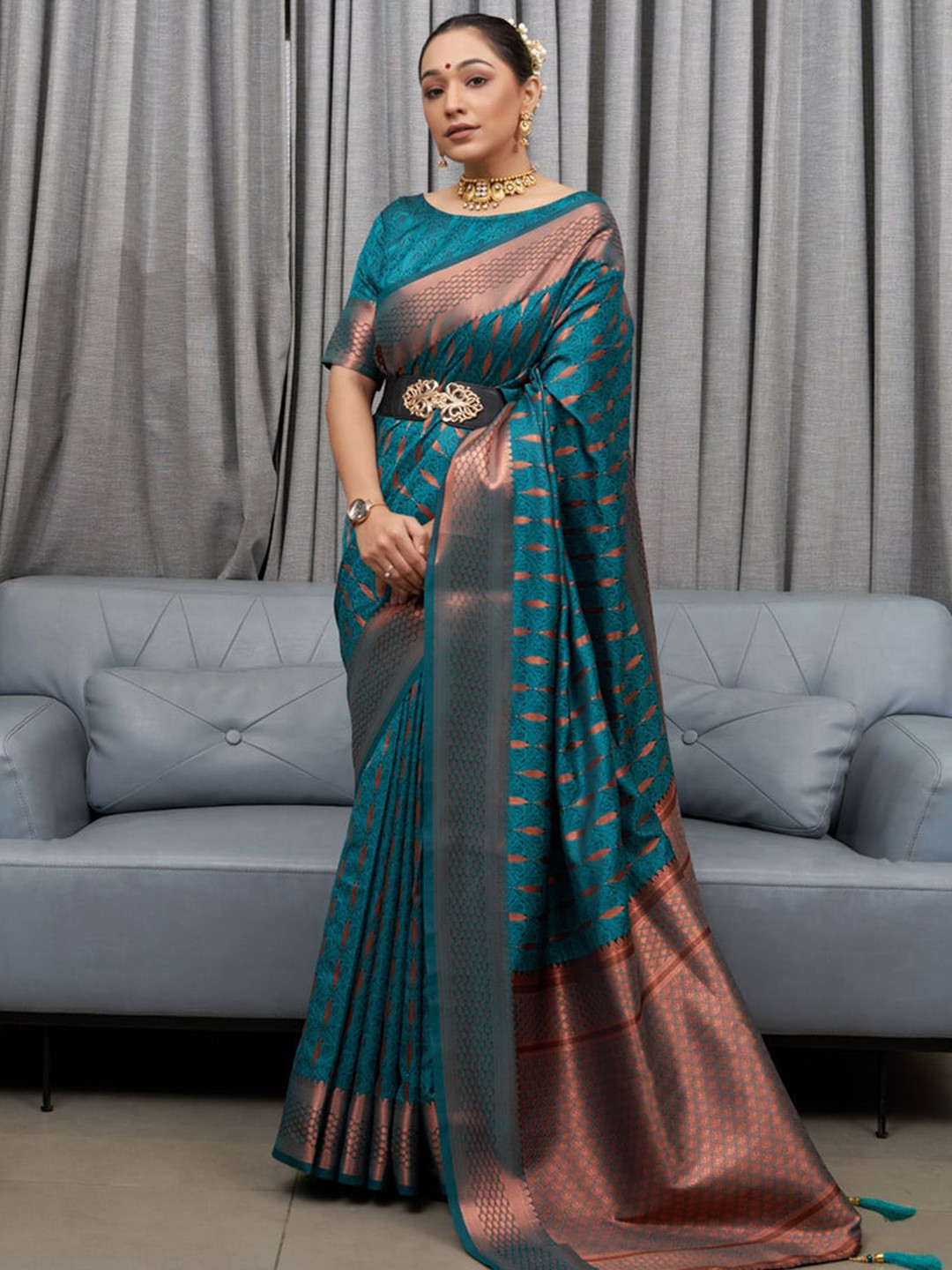 

Mitera Blue & Gold Toned Woven Design Zari Art Silk Saree