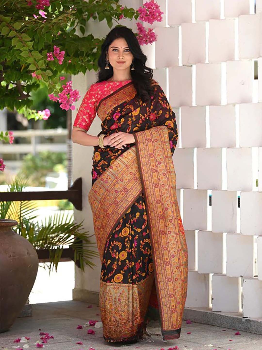 

Mitera Woven Design Zari Art Silk Saree, Black