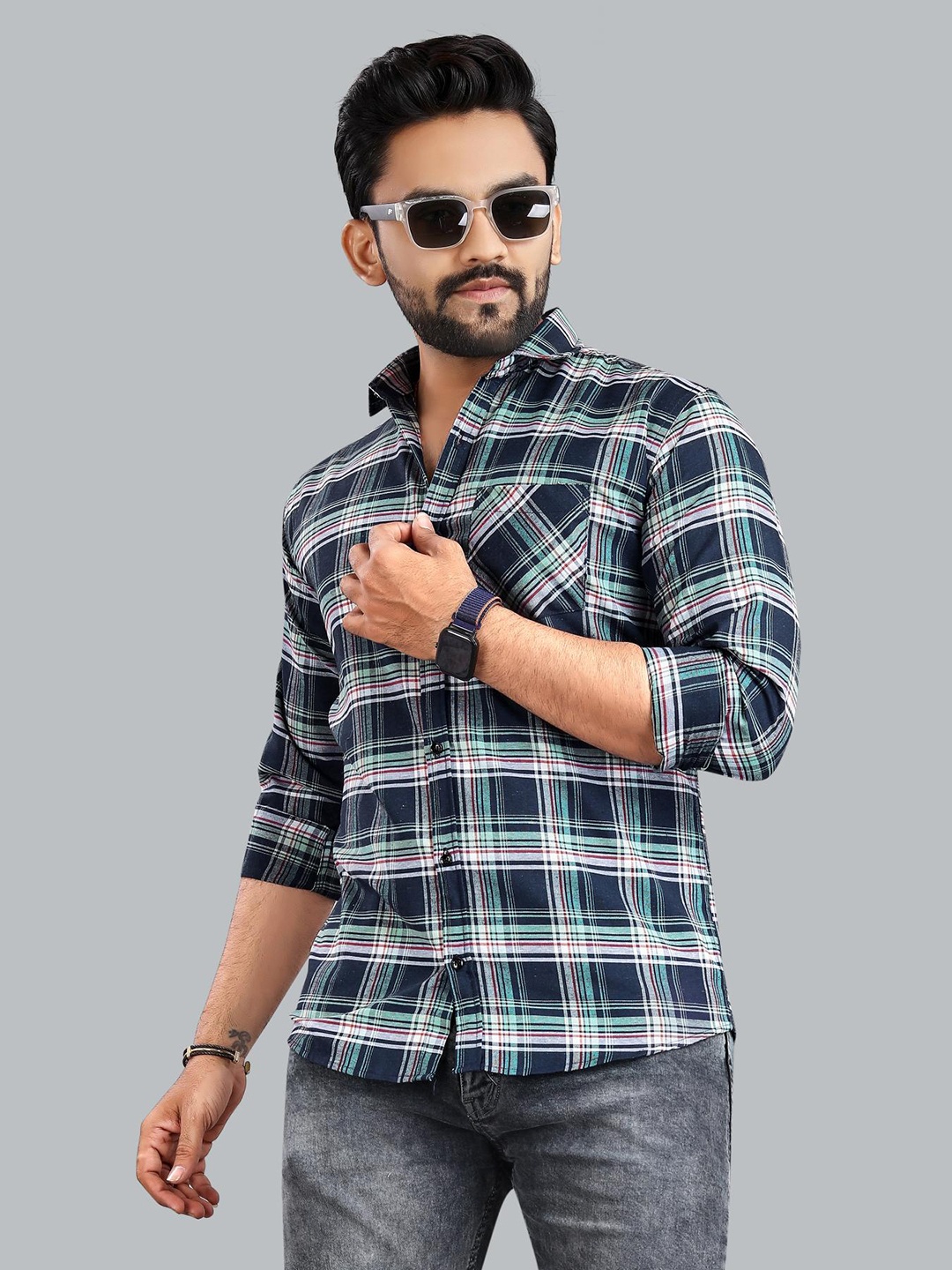 

ADWYN PETER New Fit Tartan Checks Long Sleeves Casual Shirt, Navy blue