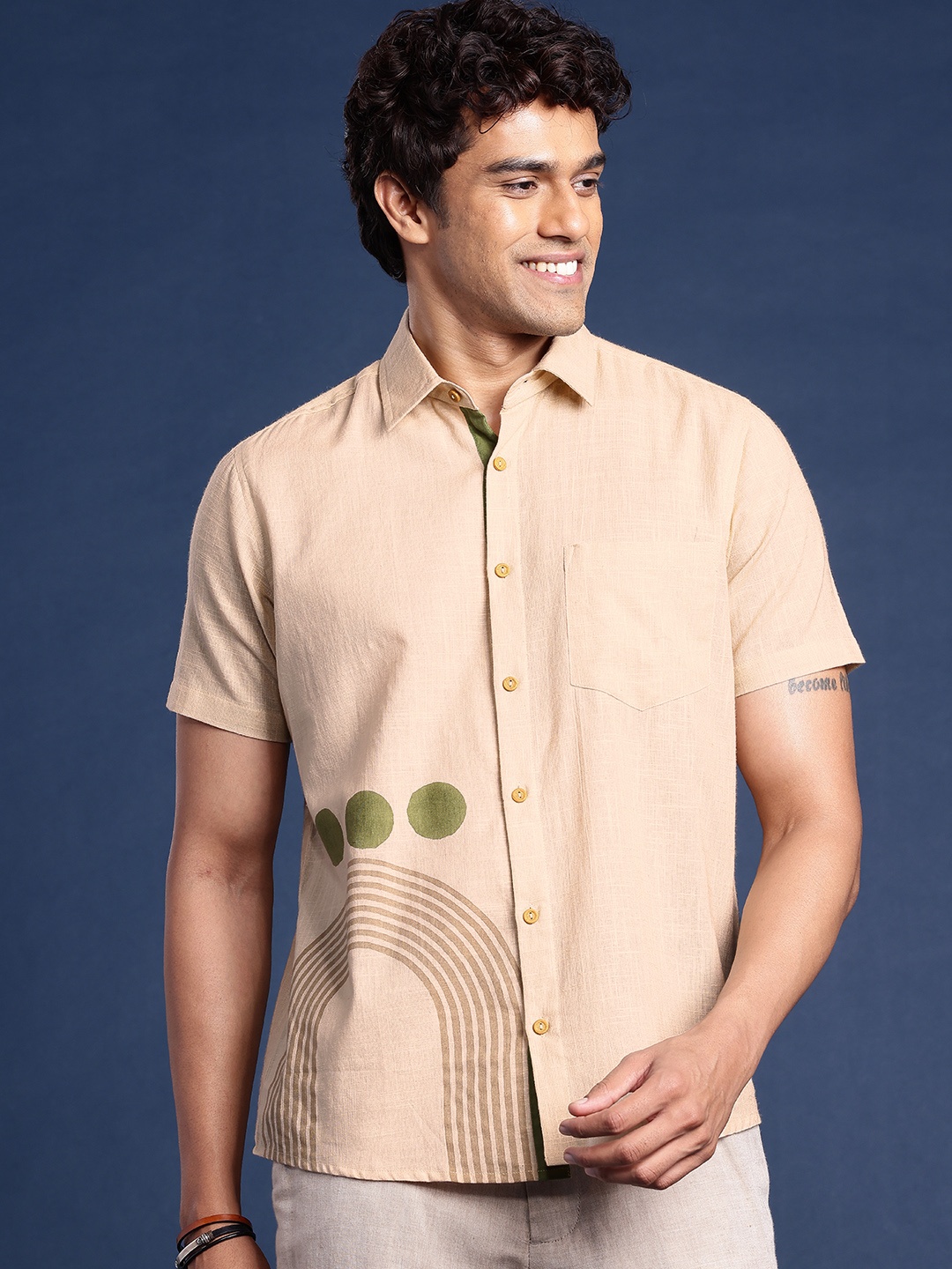 

Taavi Block Print Geometric Printed Pure Cotton Casual Shirt, Beige