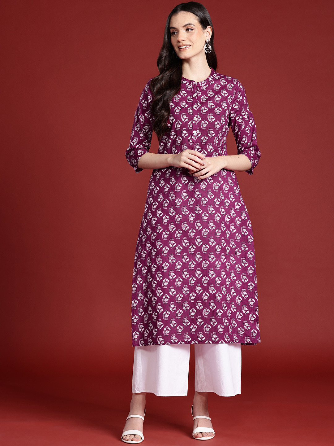 

Anouk Floral Print Straight Kurta, Magenta