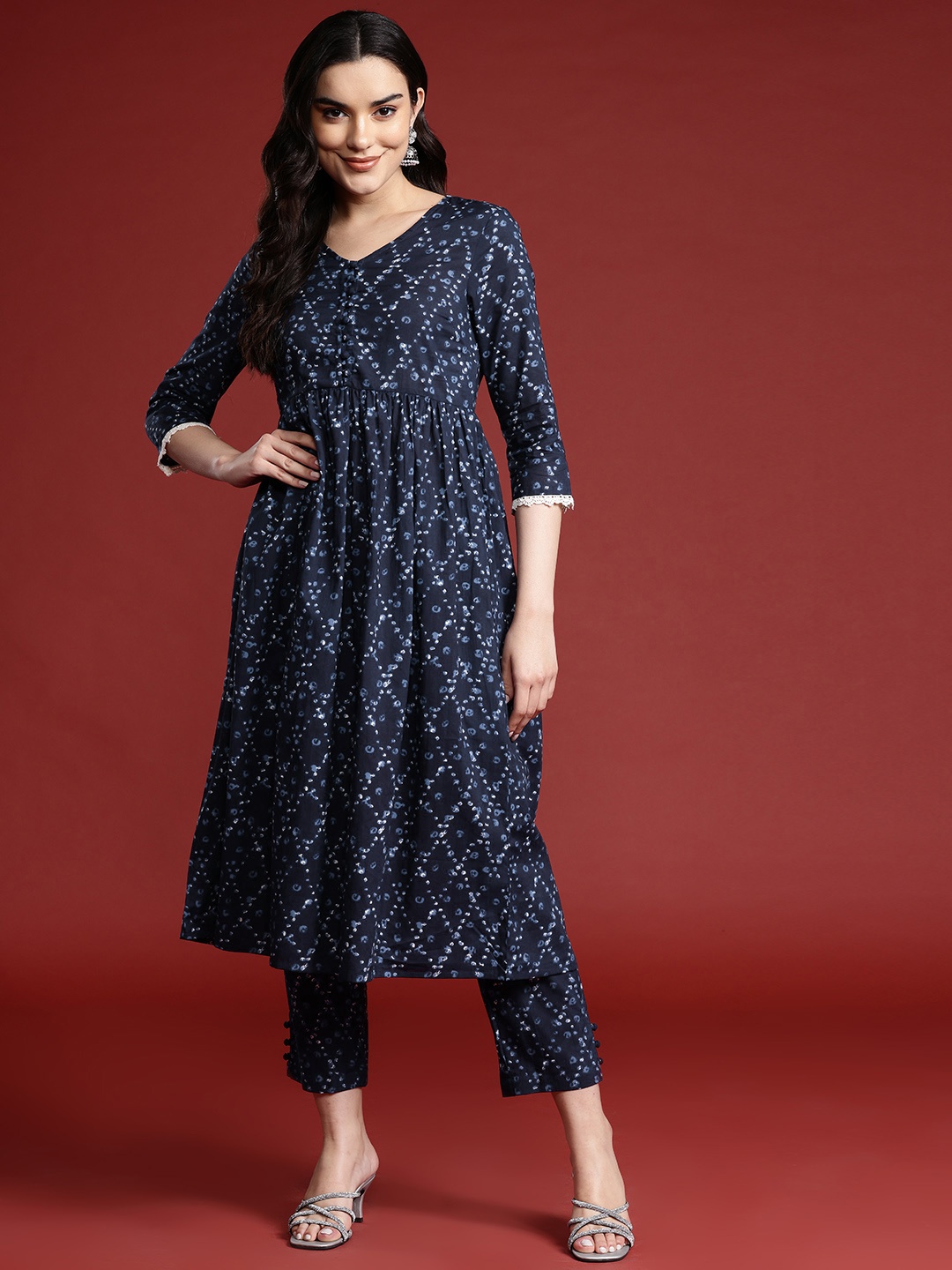 

Anouk Women Bandhani Printed Pure Cotton Kurta with Trousers, Navy blue