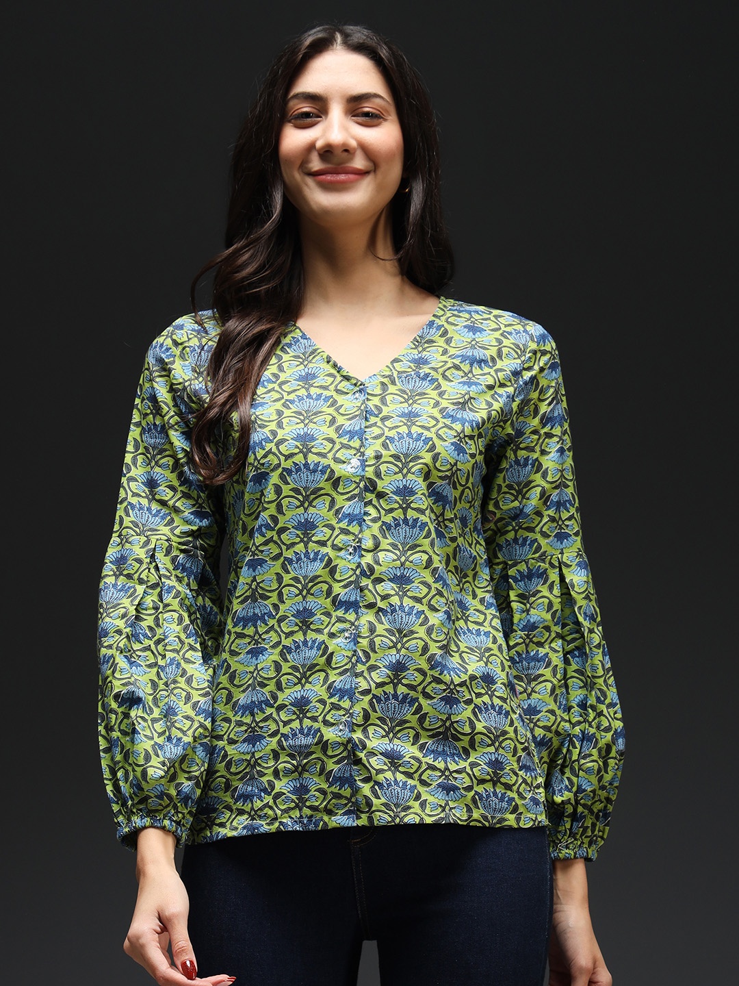 

Kannan Floral Printed Puff Sleeves Pure Cotton Regular Top, Green